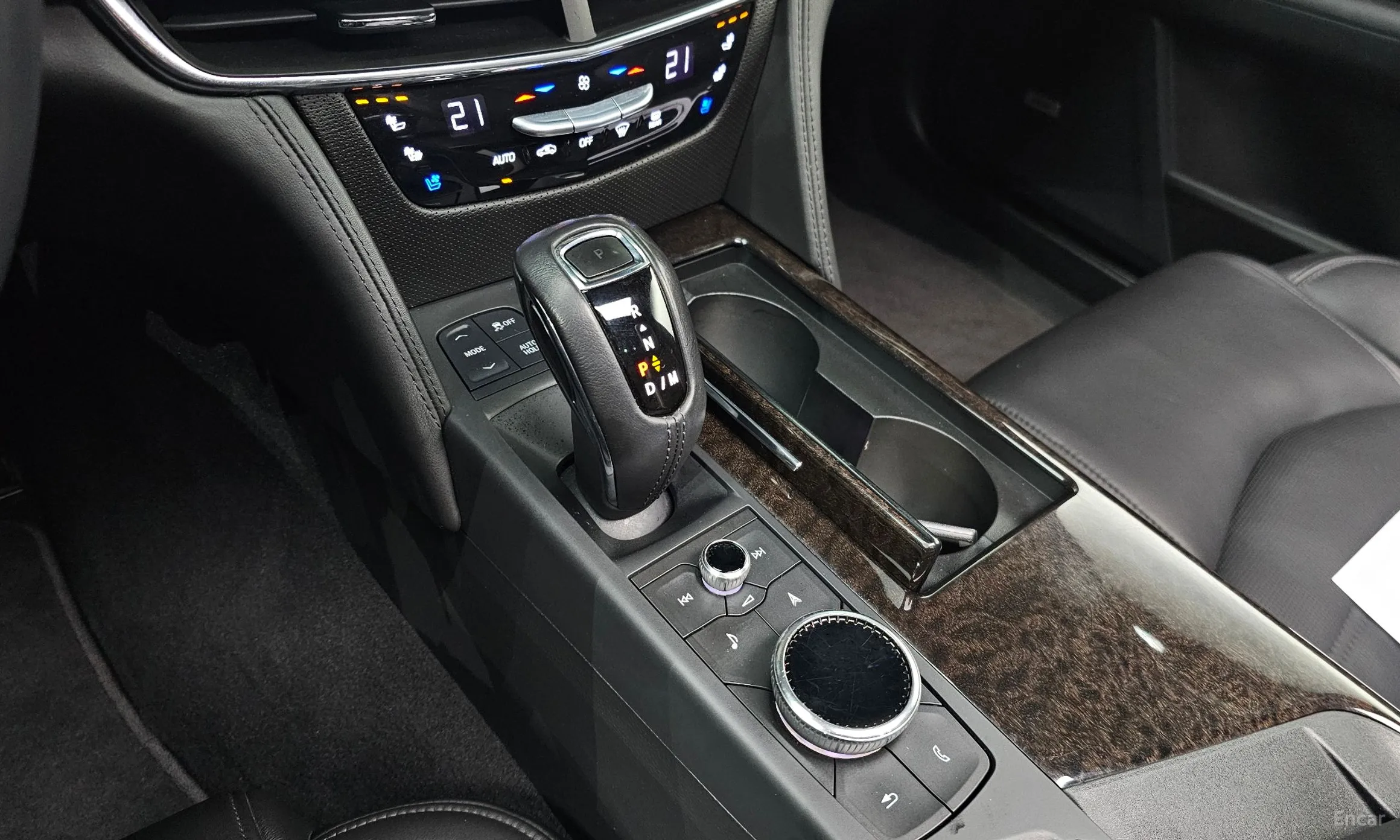 Cadillac CT6 превью 9