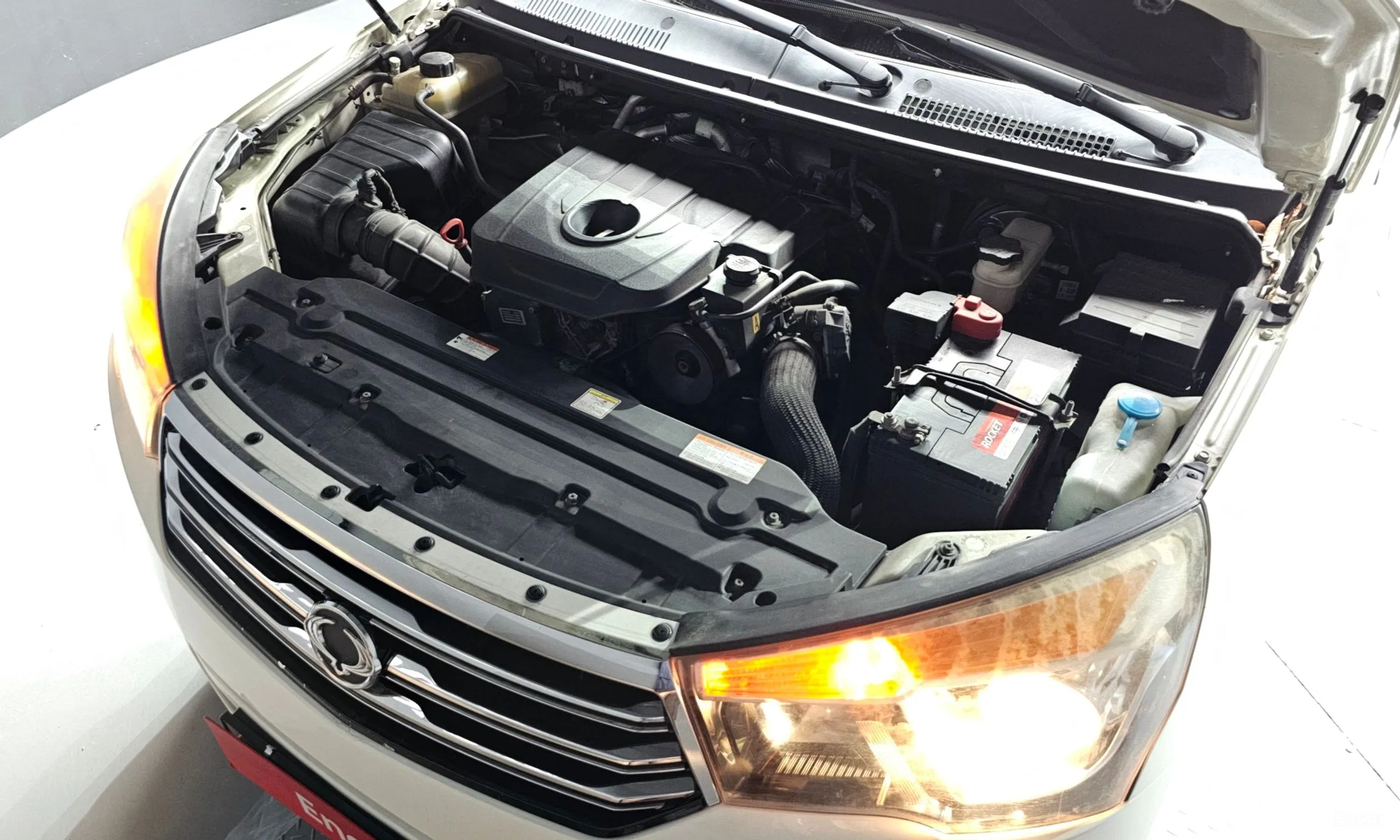 KG Mobility (SsangYong) Korando Turismo превью 6
