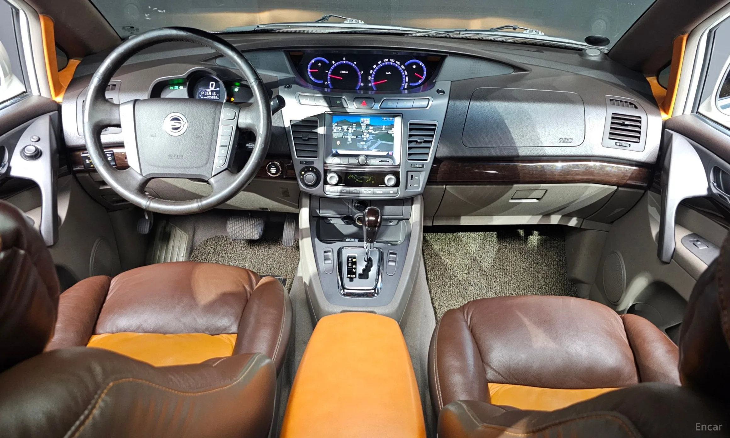 KG Mobility (SsangYong) Korando Turismo превью 7