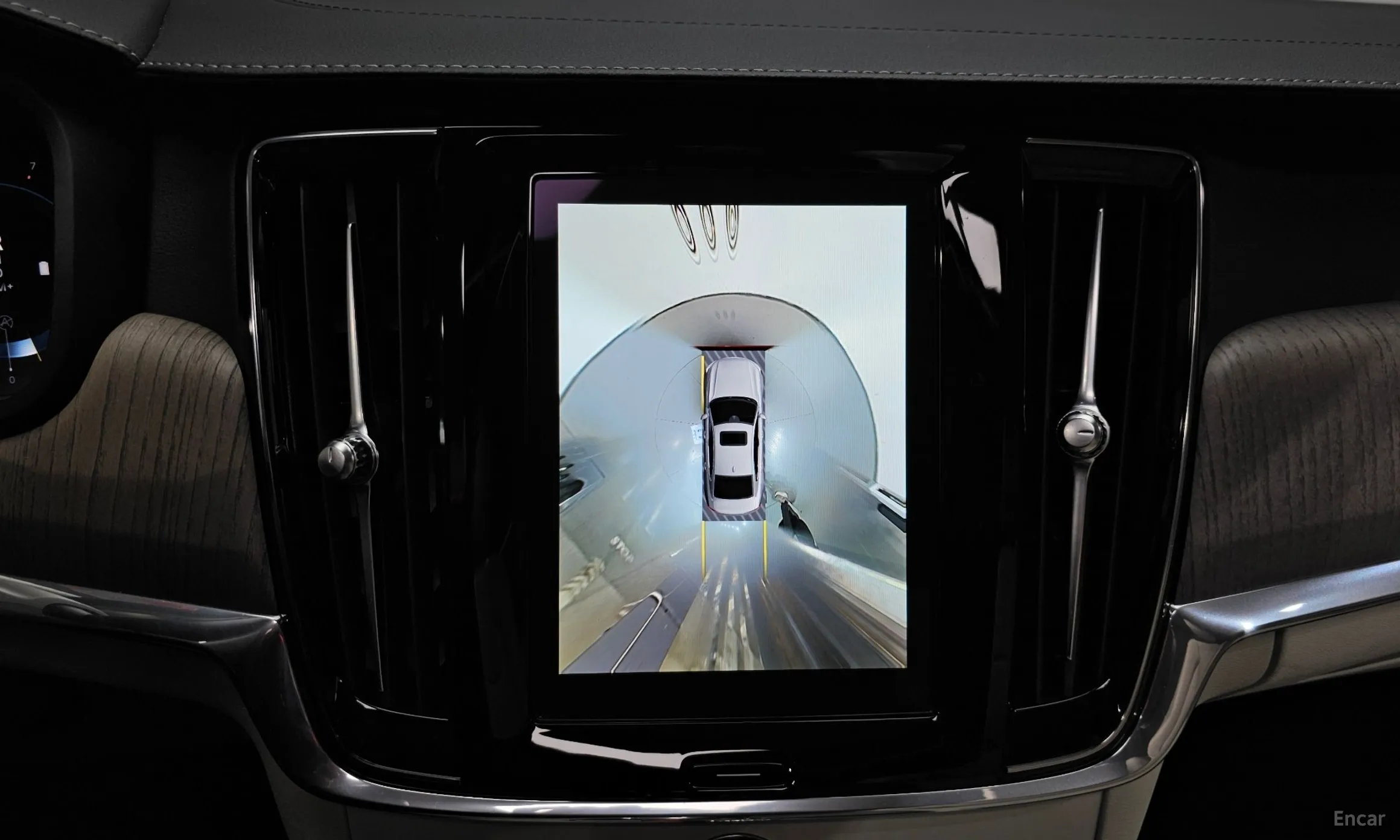 Volvo S90 превью 15