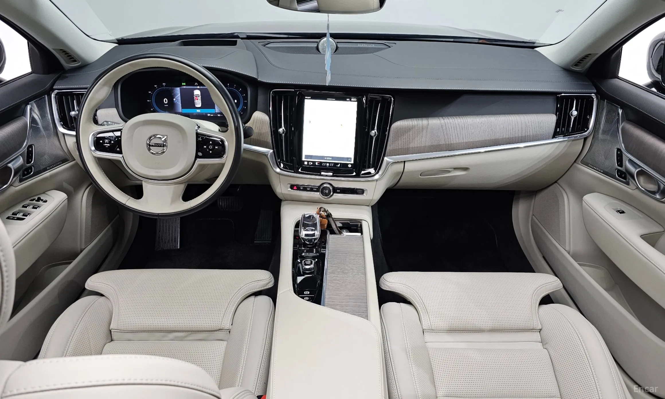 Volvo S90 превью 7