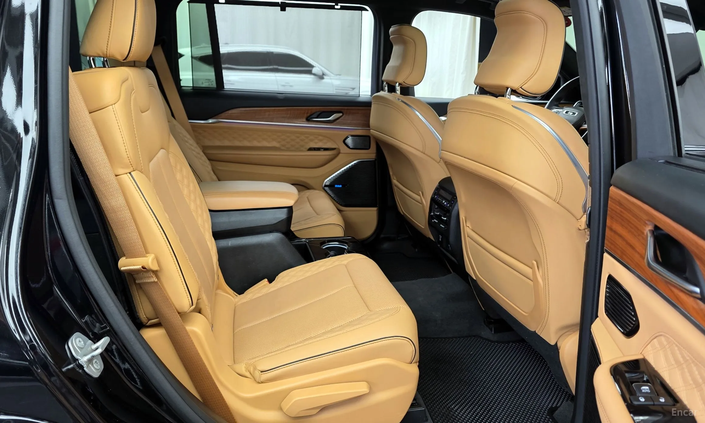 Jeep Grand Cherokee (WL) превью 12