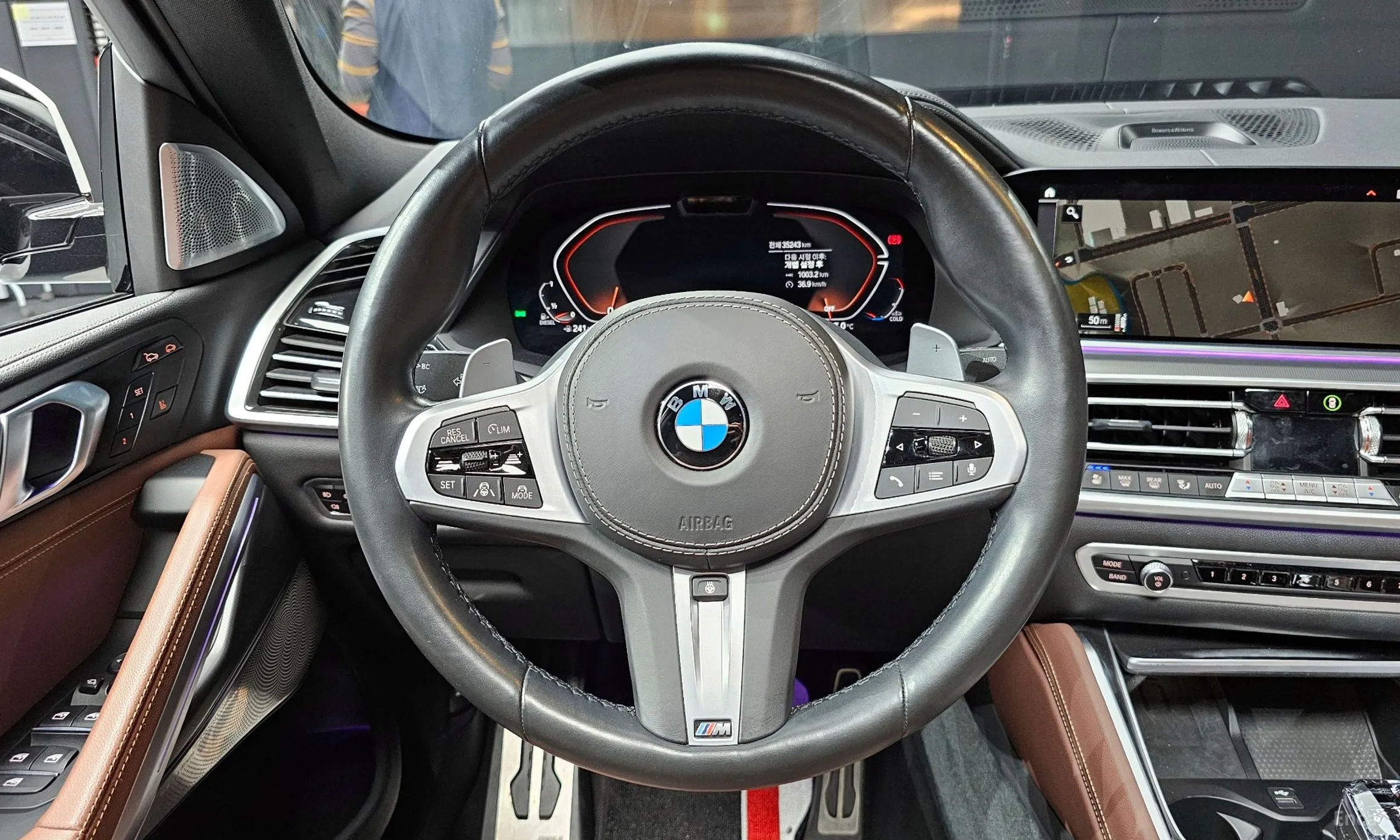 BMW X6 (G06) превью 13