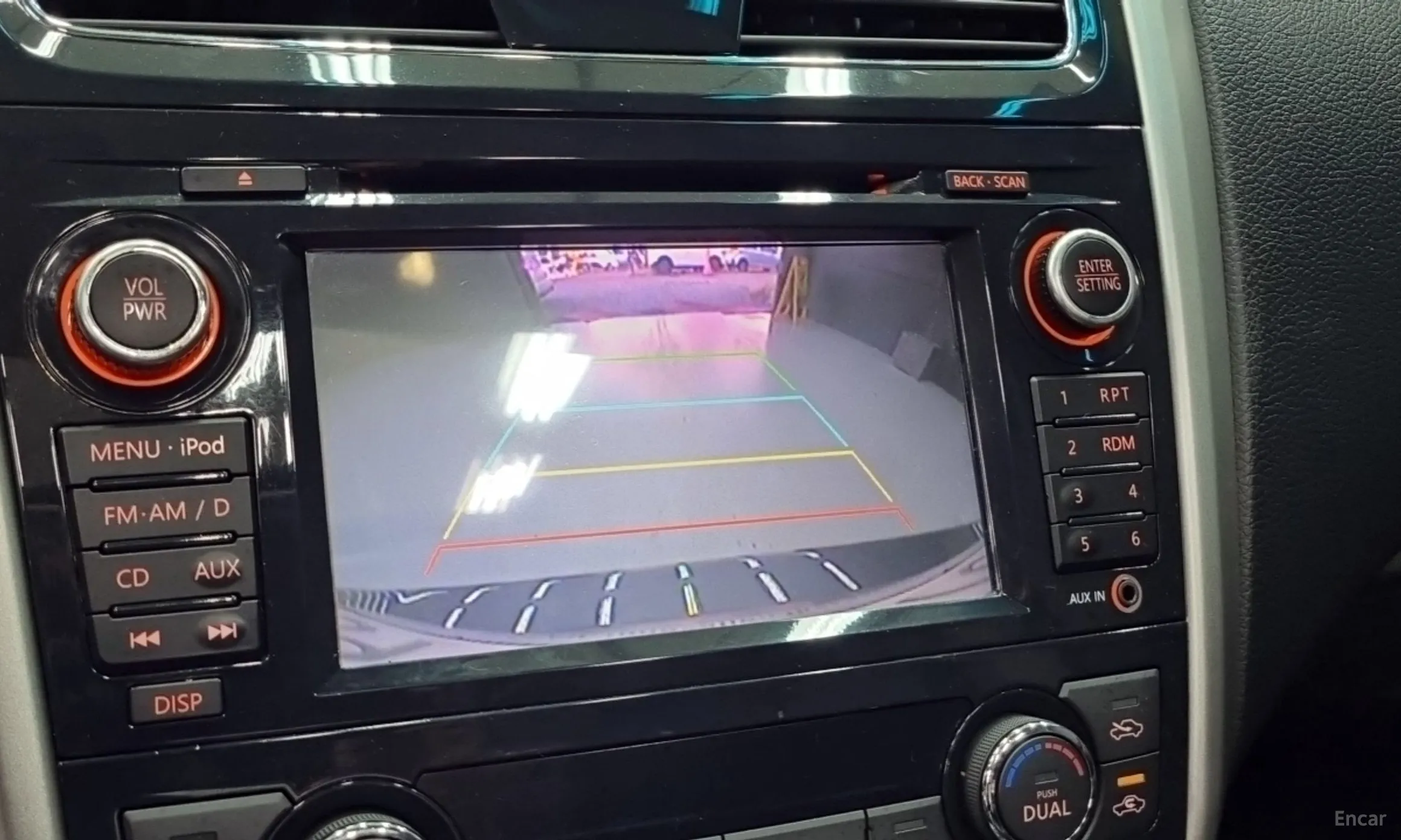 Nissan Altima превью 12