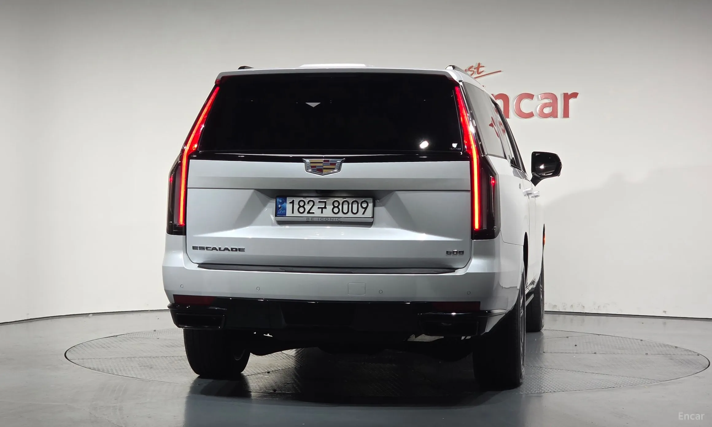 Cadillac Escalade 5th Generation превью 4