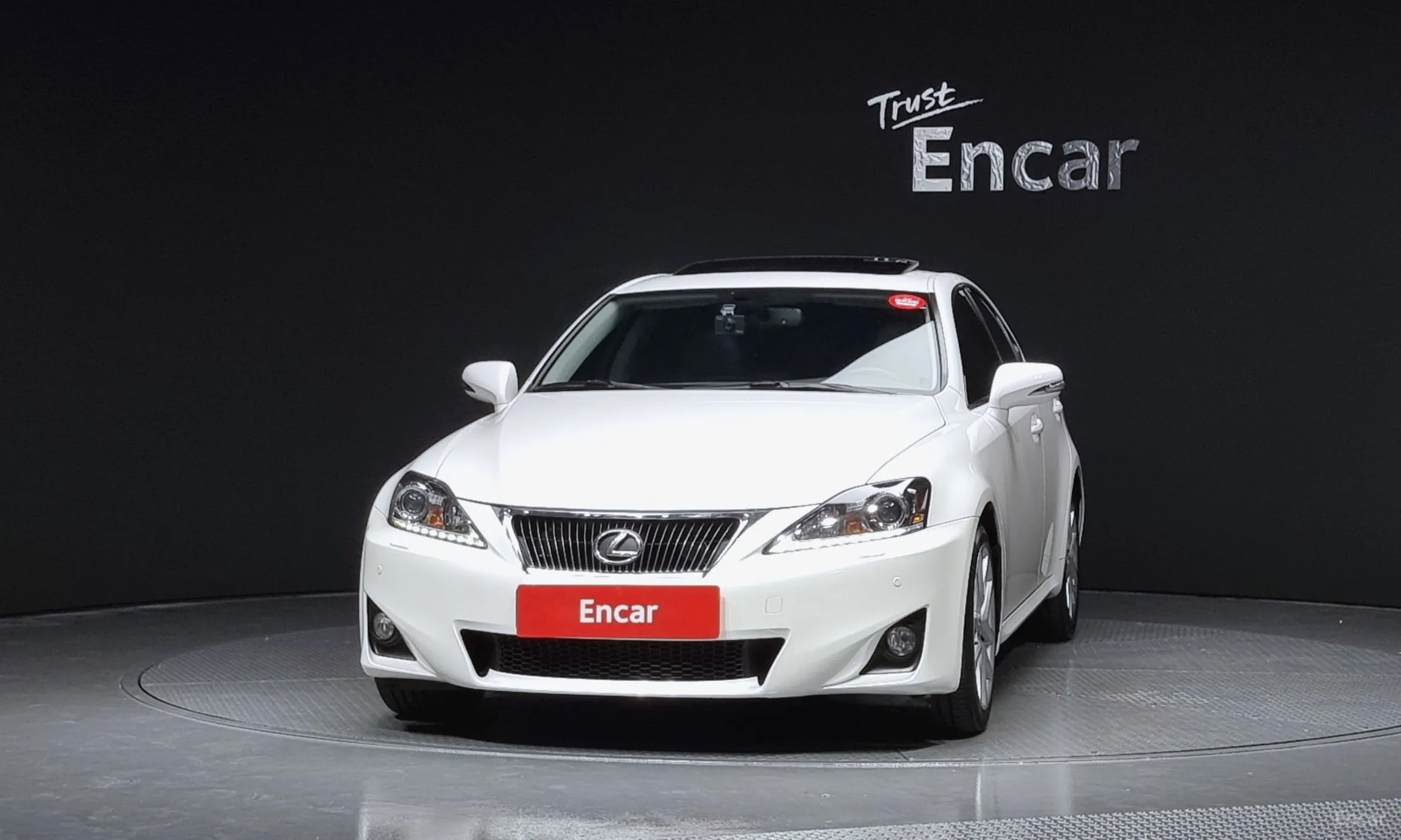 Lexus IS250 превью 3