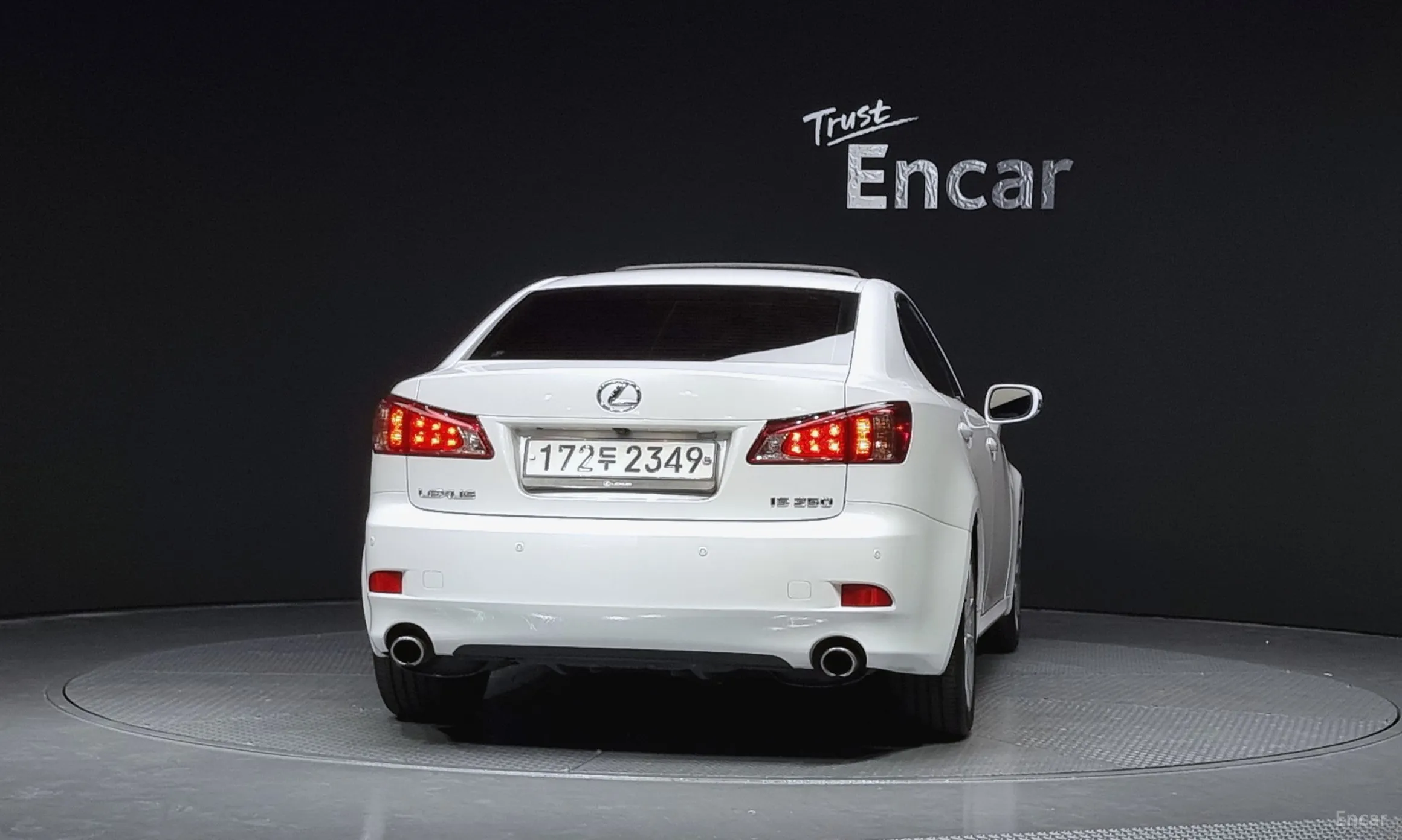 Lexus IS250 превью 4