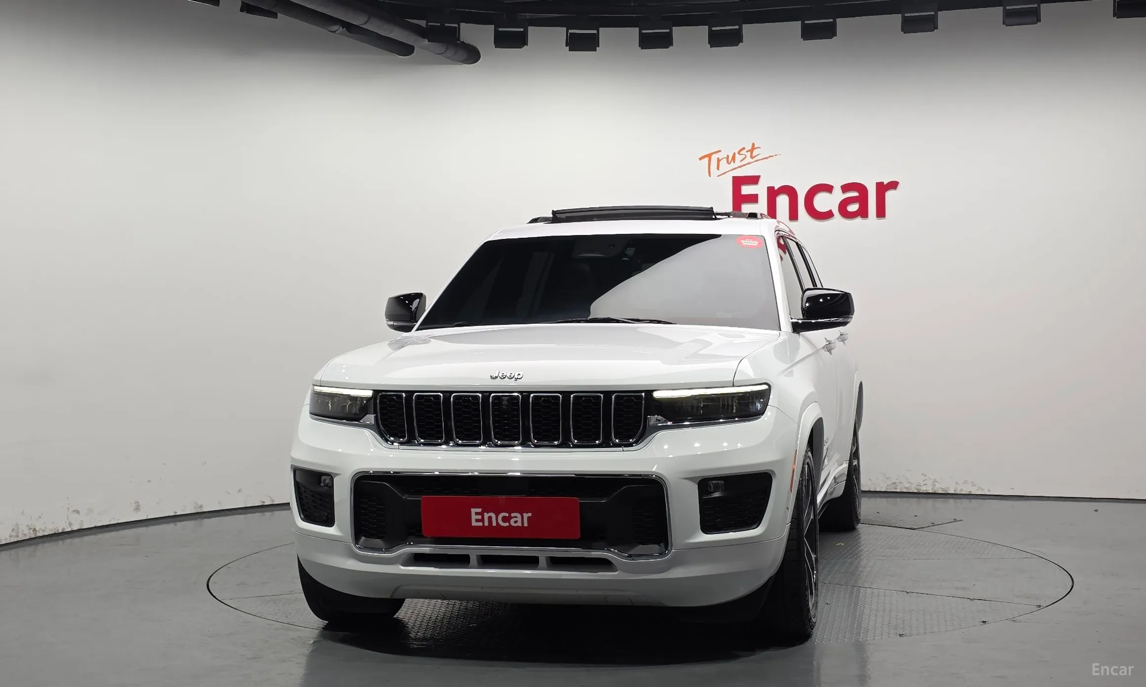 Jeep Grand Cherokee (WL) превью 3