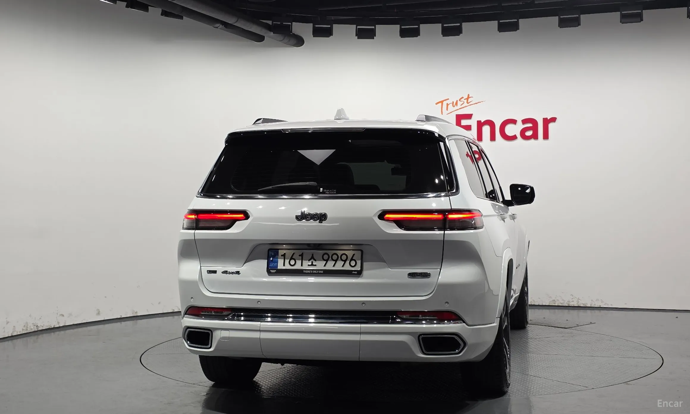 Jeep Grand Cherokee (WL) превью 4