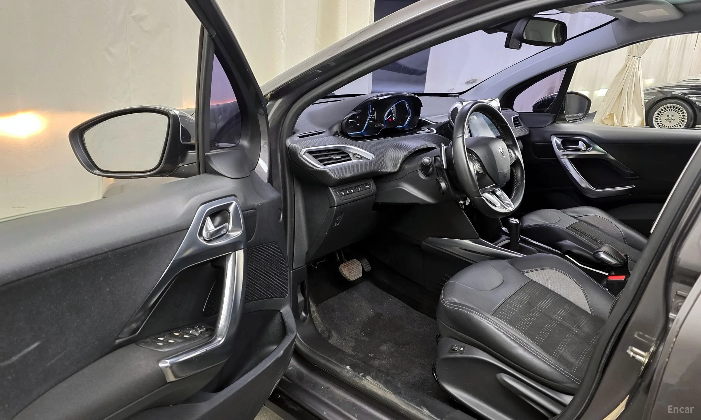 Peugeot 2008. превью 10