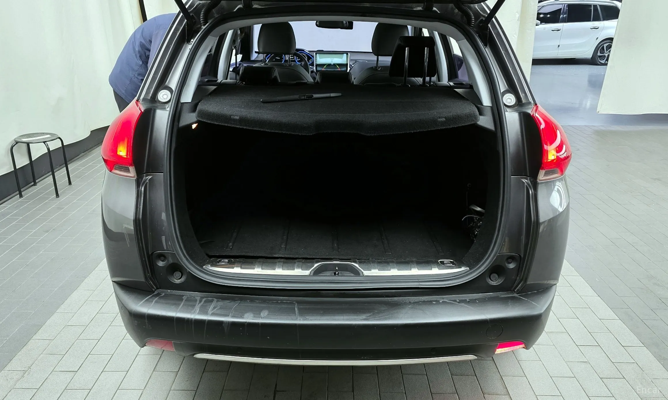 Peugeot 2008. превью 20