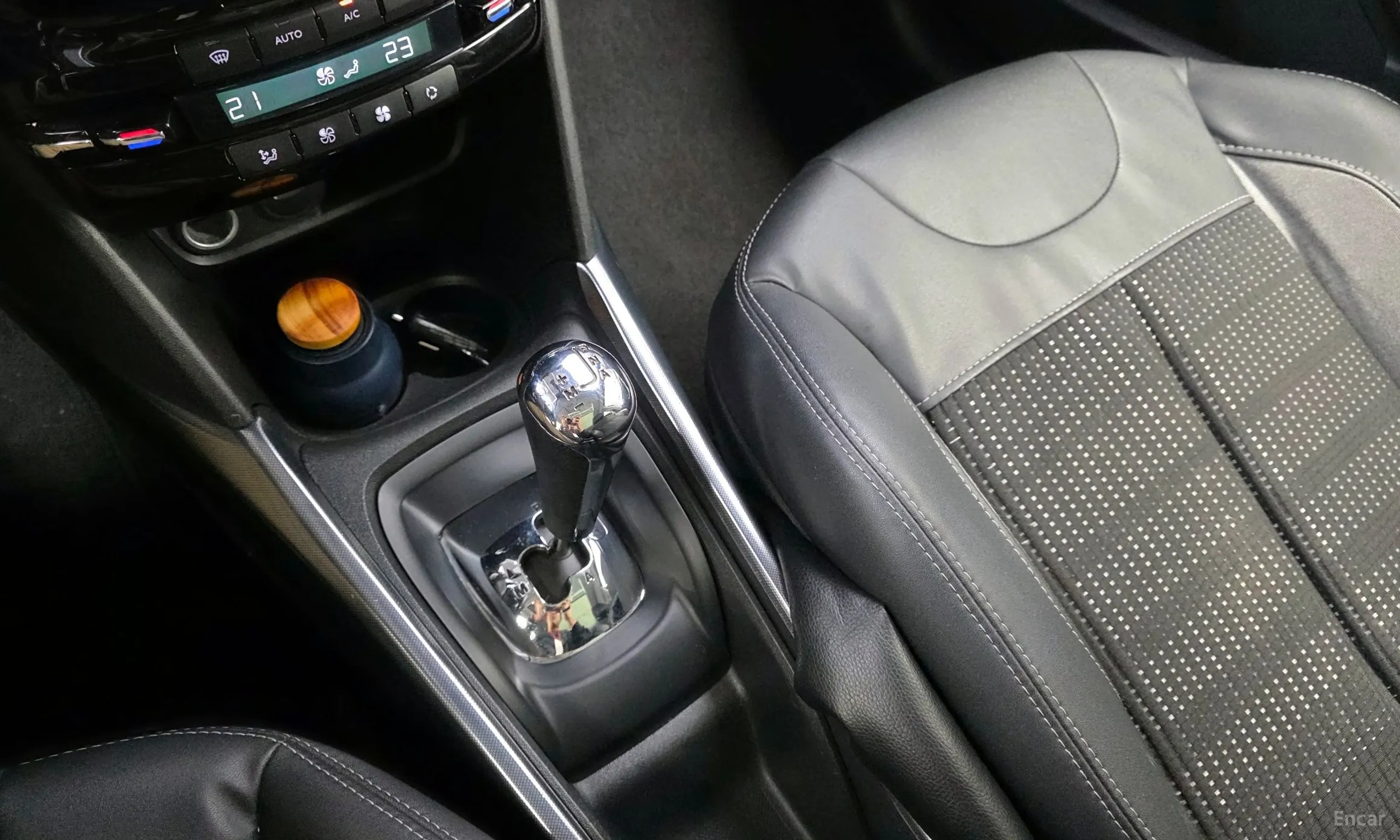 Peugeot 2008. превью 9
