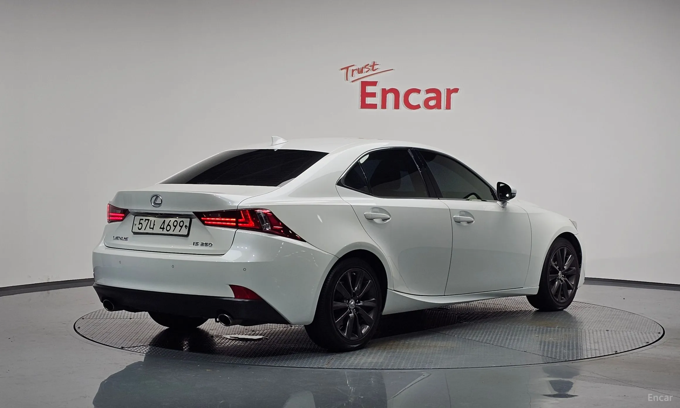 Lexus New IS250