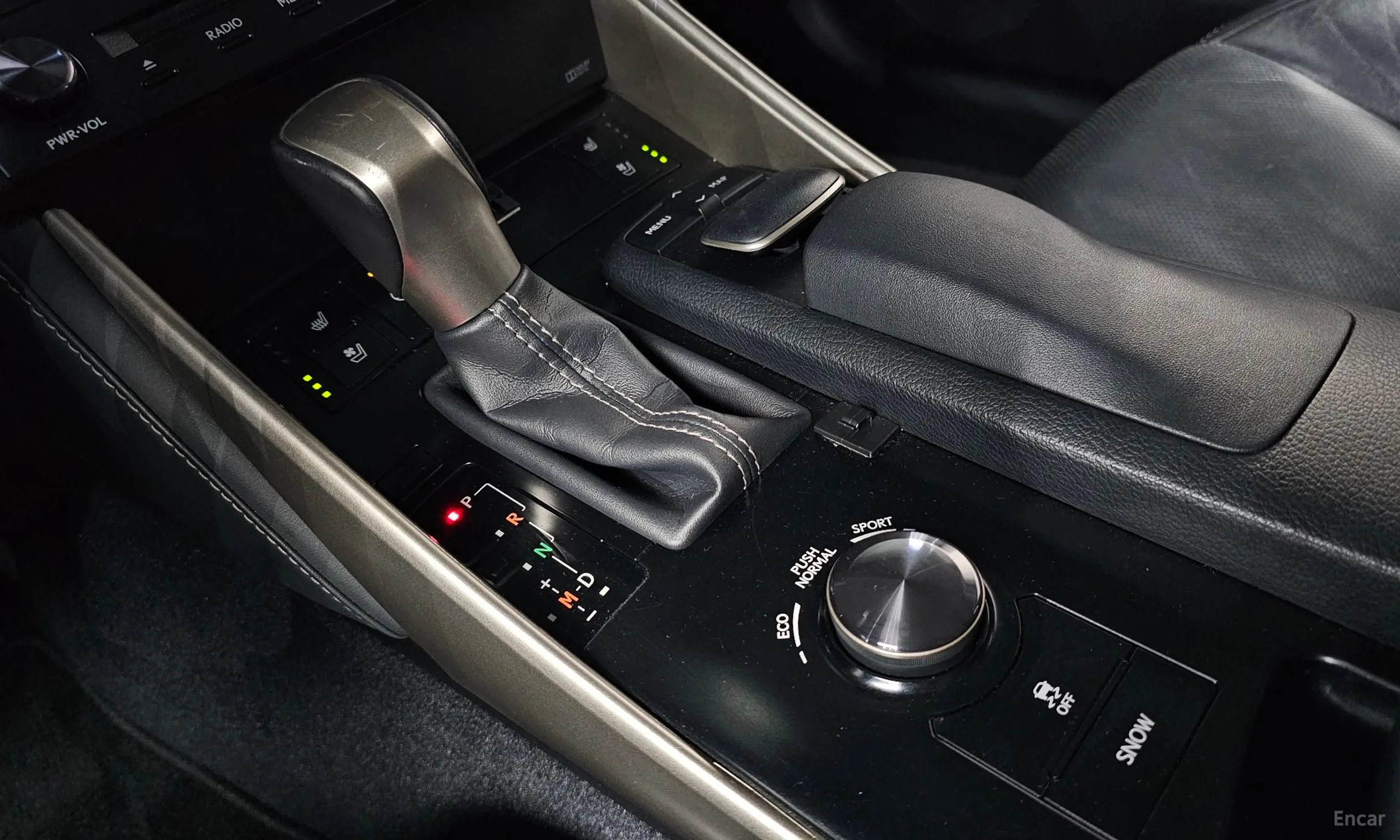 Lexus New IS250 превью 9