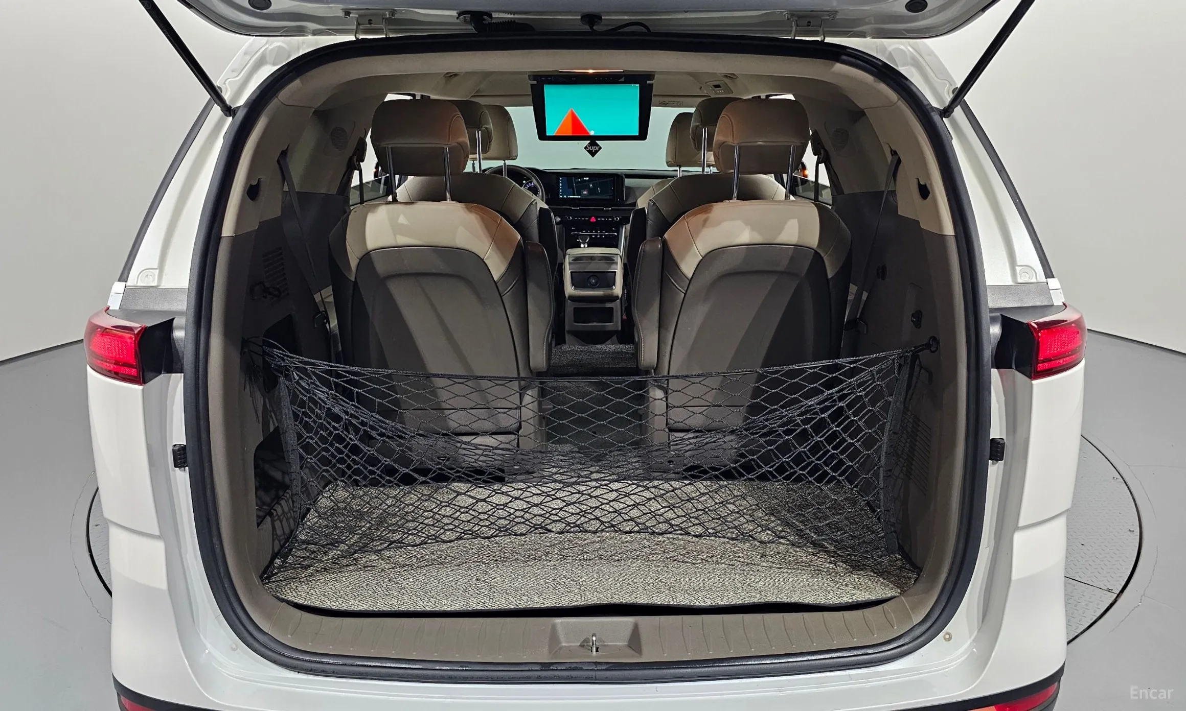 Kia Carnival Gen 4 превью 20