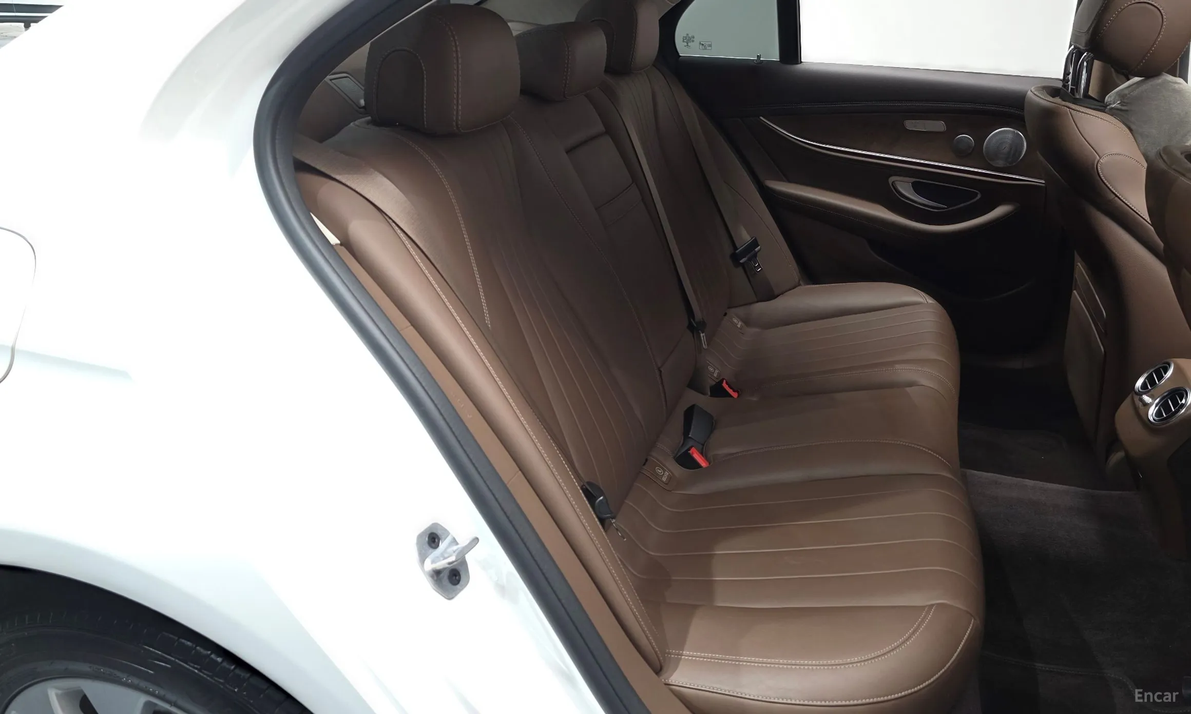 Mercedes Benz E-Class W213 превью 11