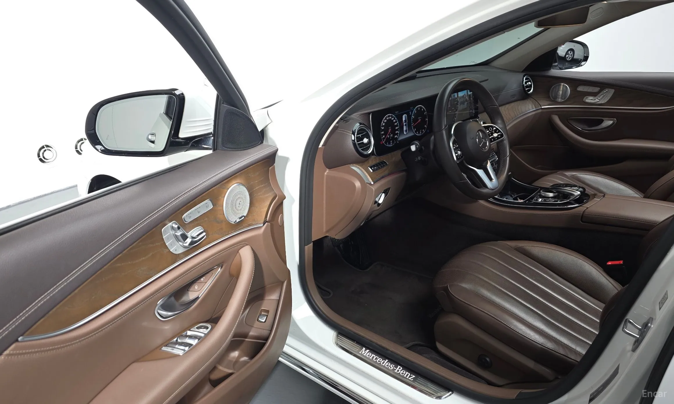 Mercedes Benz E-Class W213 превью 12