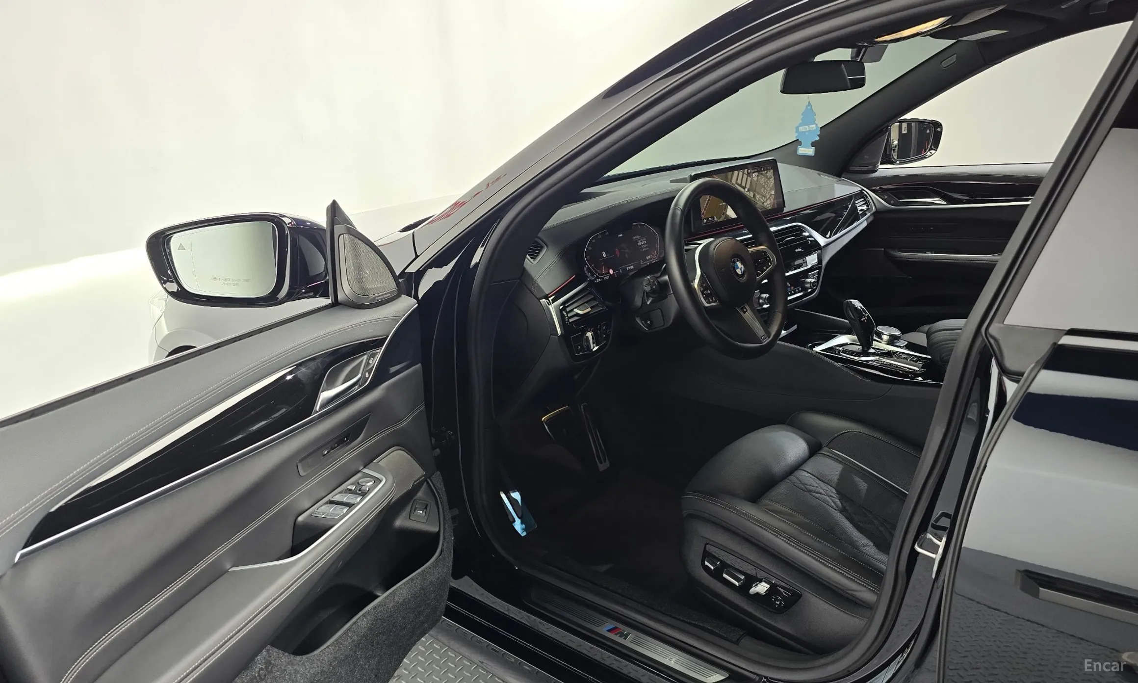 BMW 6-Series GT (G32) превью 10