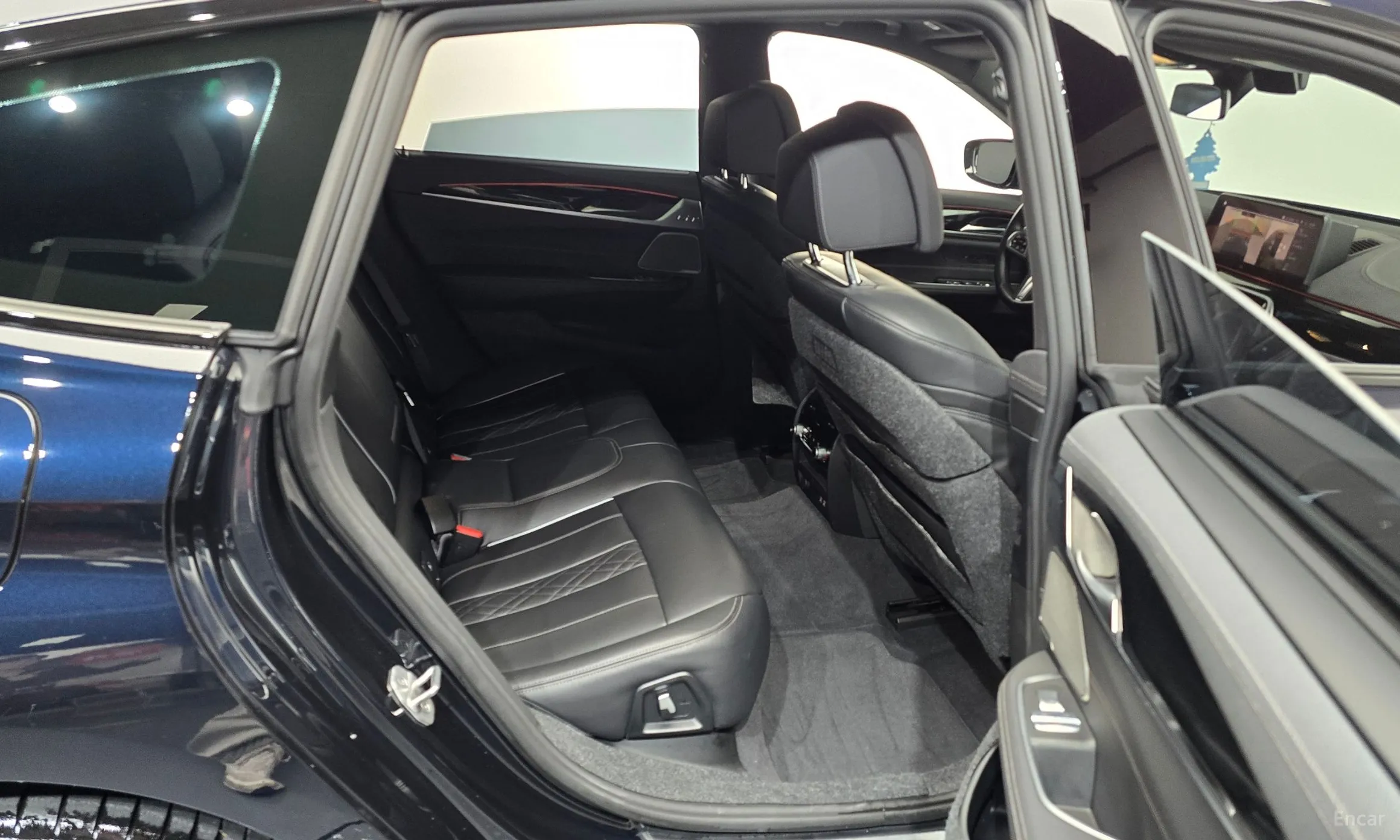 BMW 6-Series GT (G32) превью 12