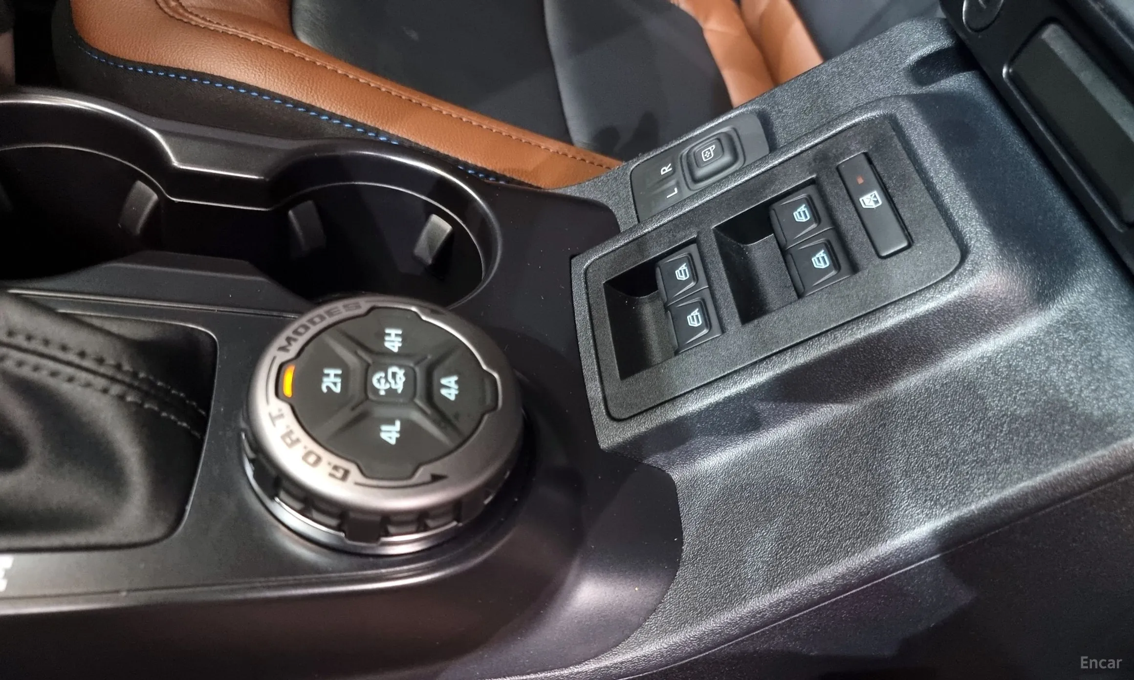 Ford Bronco 6th Generation превью 19