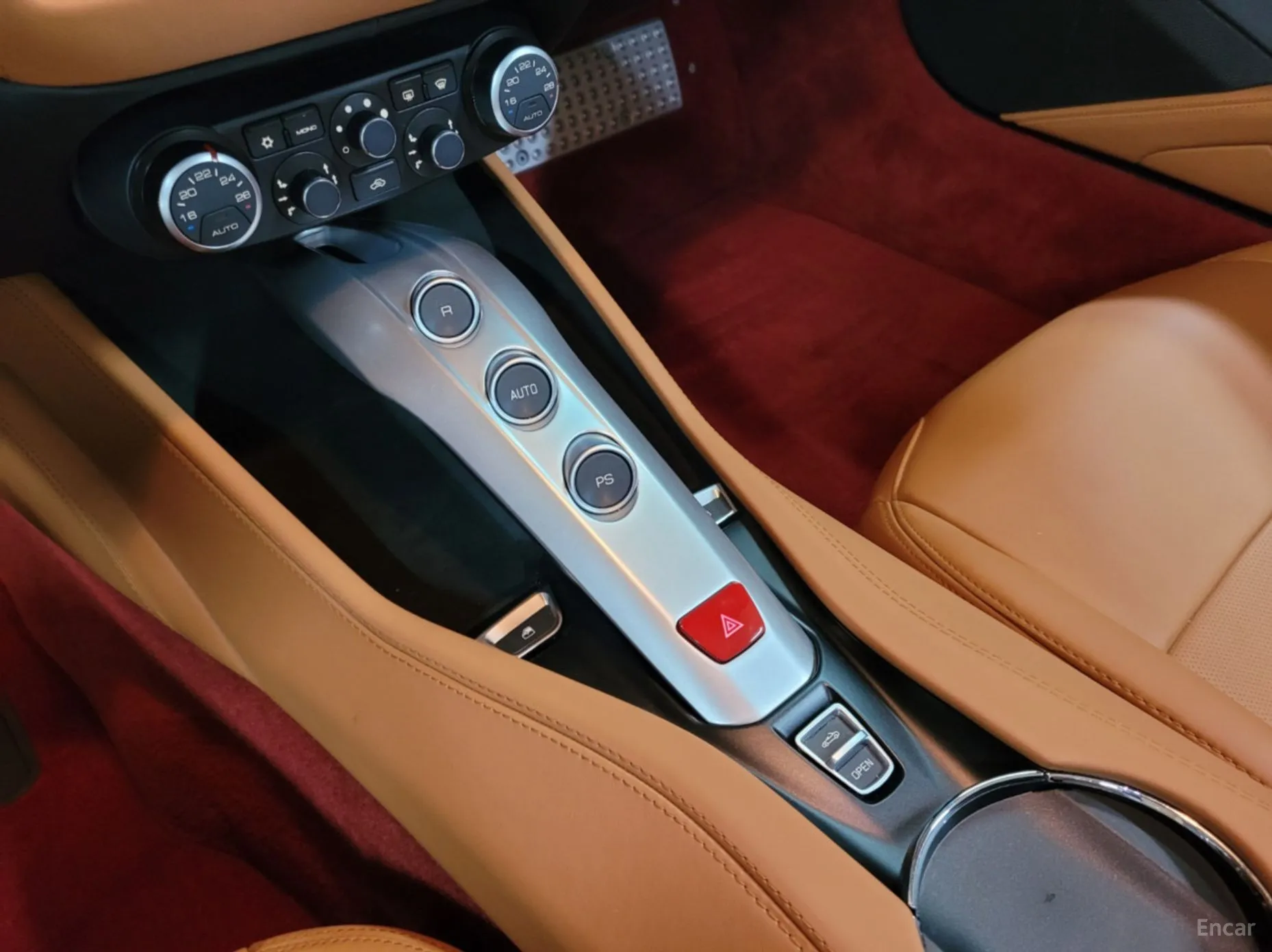 Ferrari California превью 15