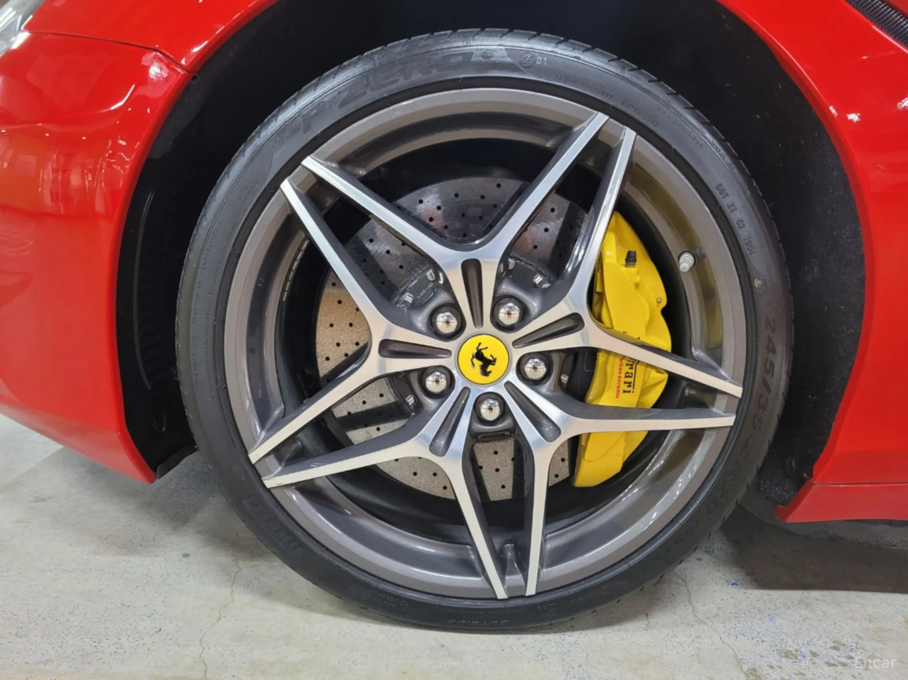 Ferrari California превью 19