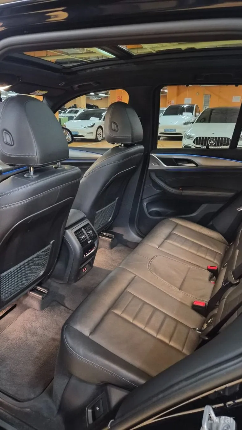 BMW X3 (G01) превью 13