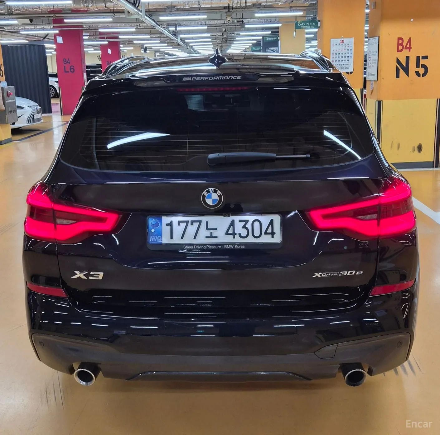 BMW X3 (G01) превью 4