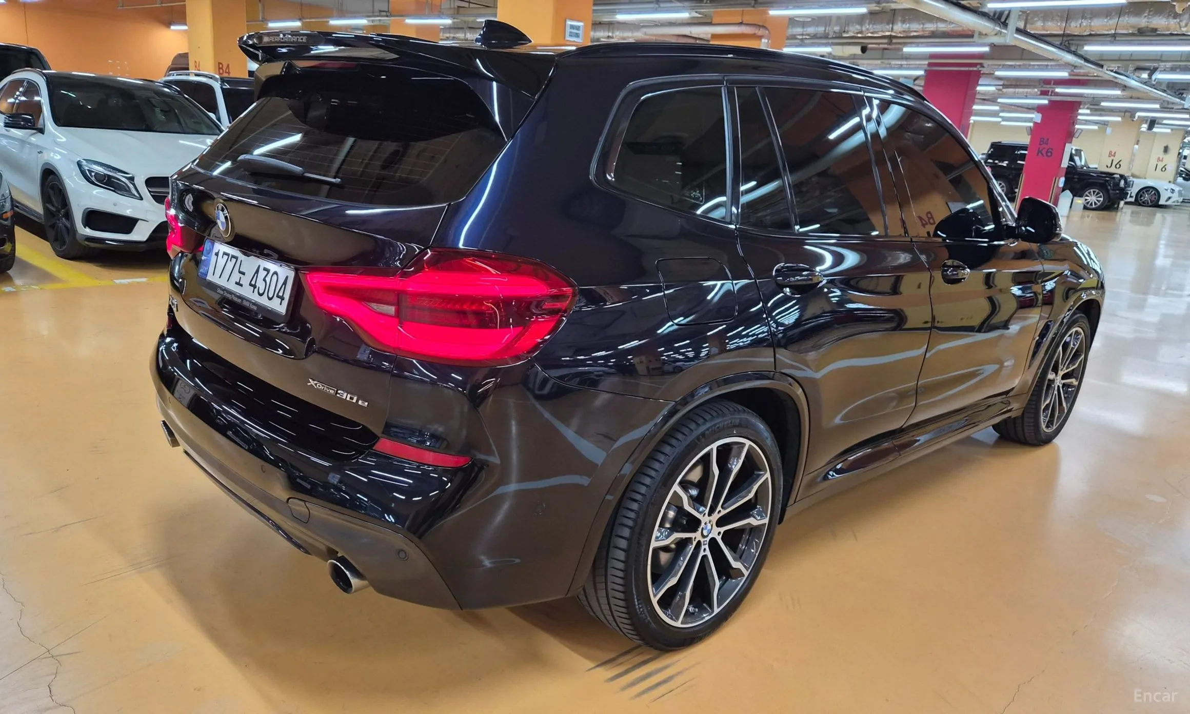 BMW X3 (G01) превью 7