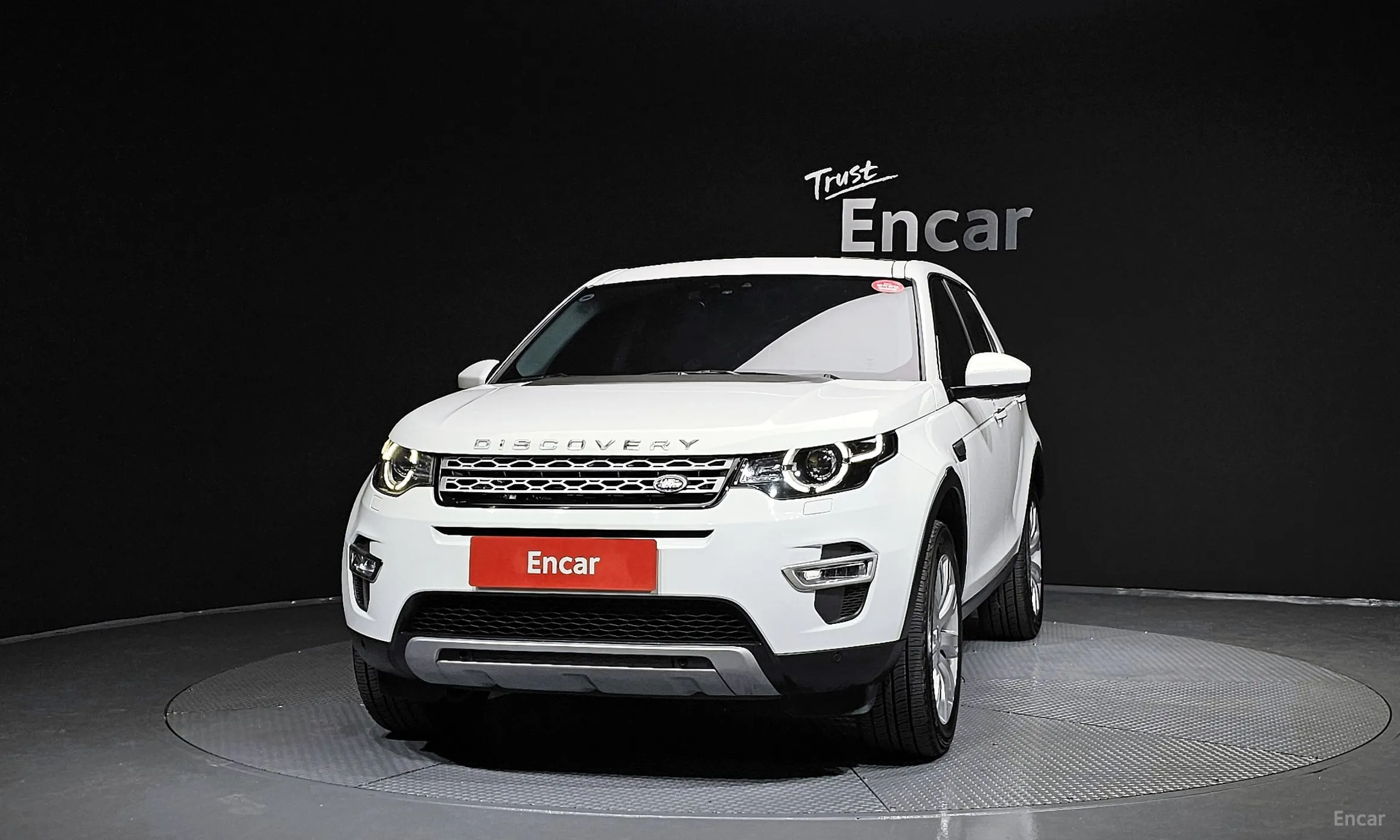 Land Rover Discovery Sports превью 3