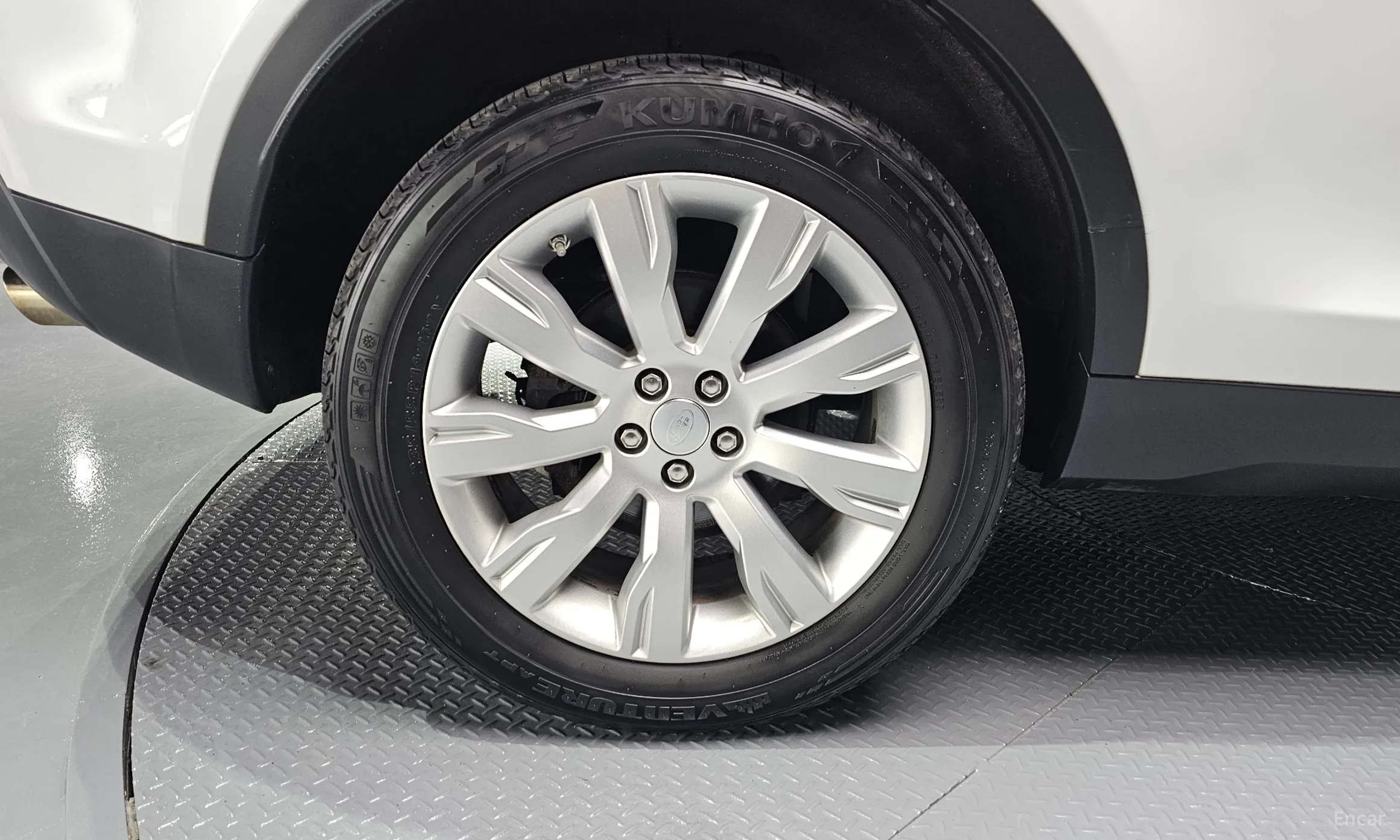 Land Rover Discovery Sports превью 5
