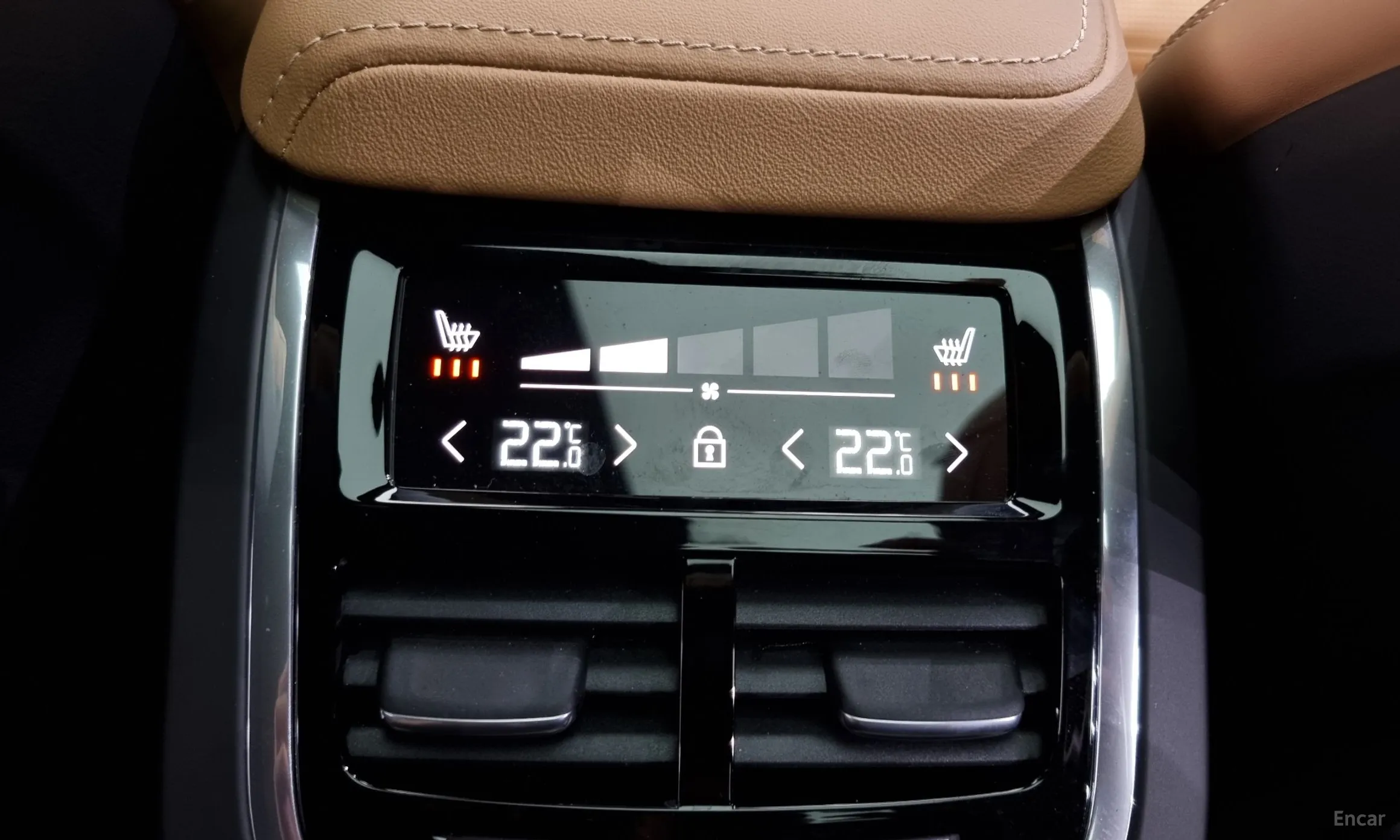 Volvo XC60 Gen 2 превью 19