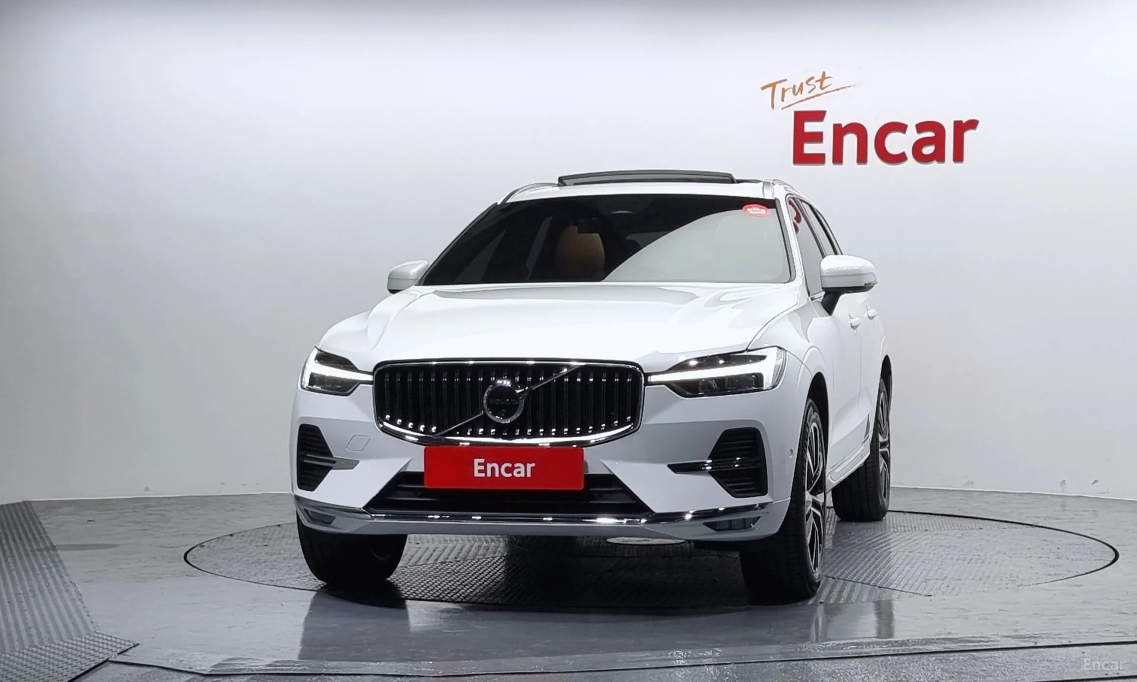 Volvo XC60 Gen 2 превью 3