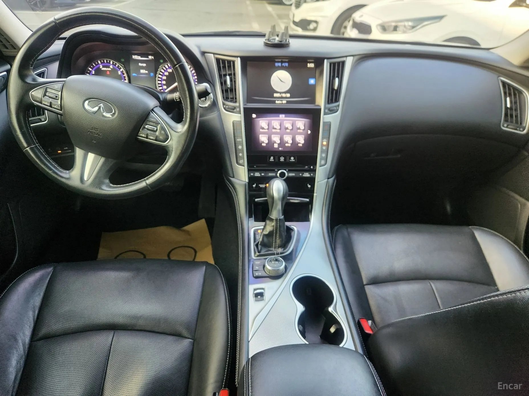 Infiniti Q50 превью 15