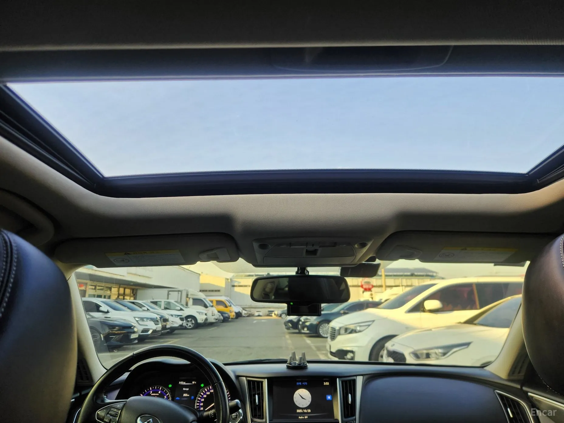 Infiniti Q50 превью 16