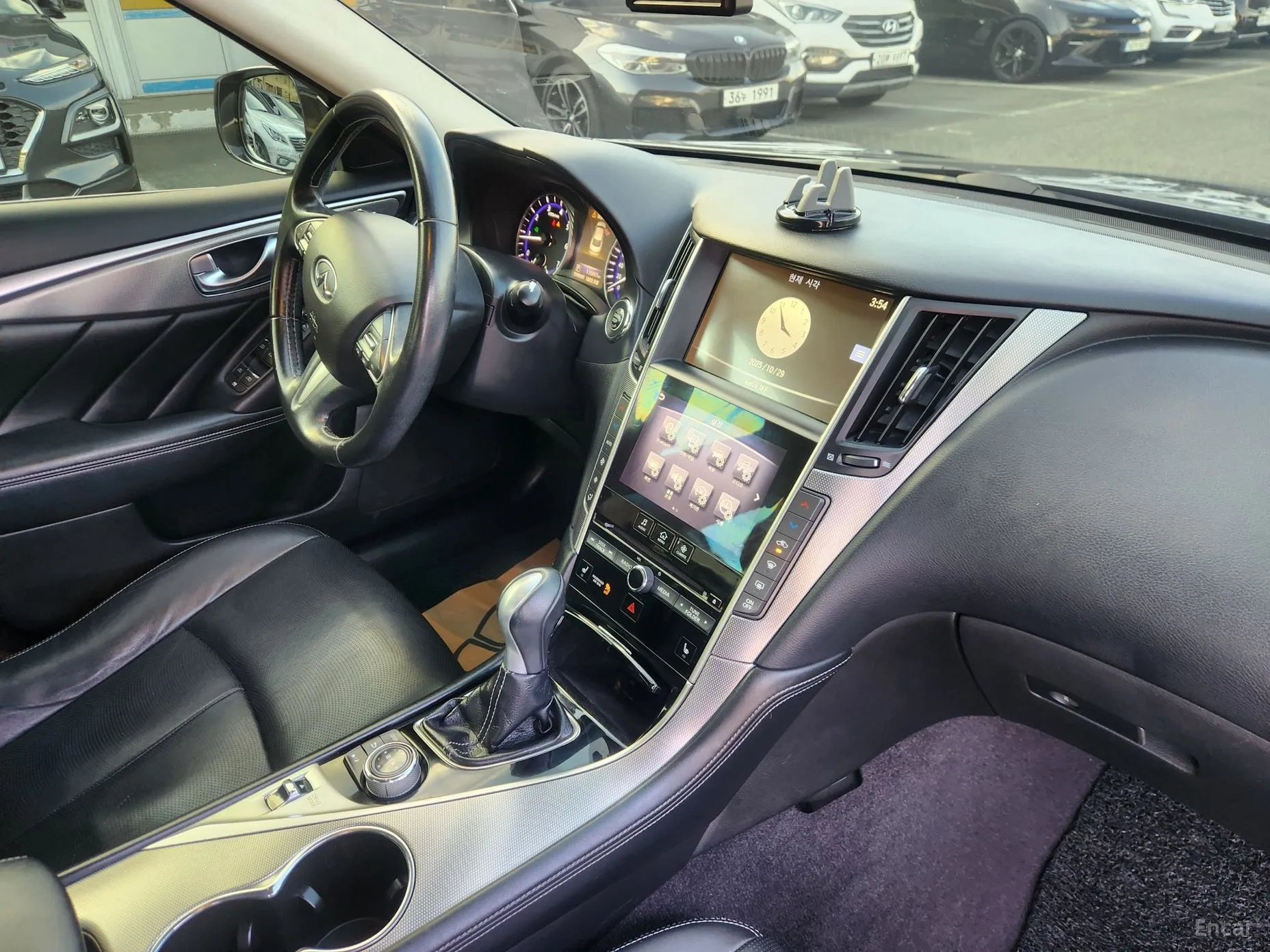 Infiniti Q50 превью 18