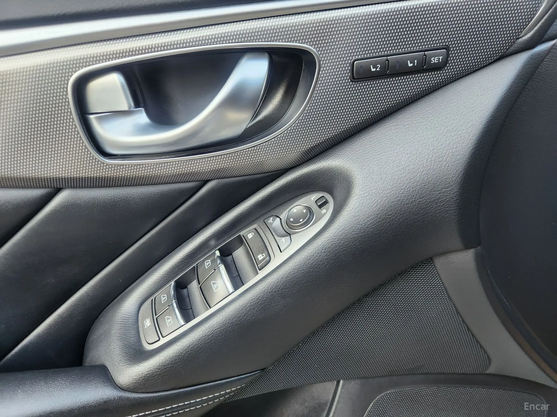Infiniti Q50 превью 7