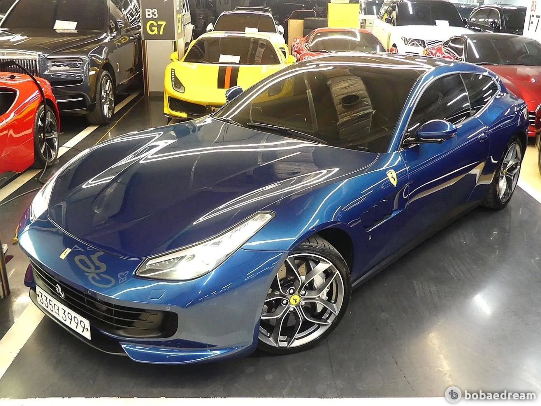 Ferrari GTC4 Rousseau превью 12