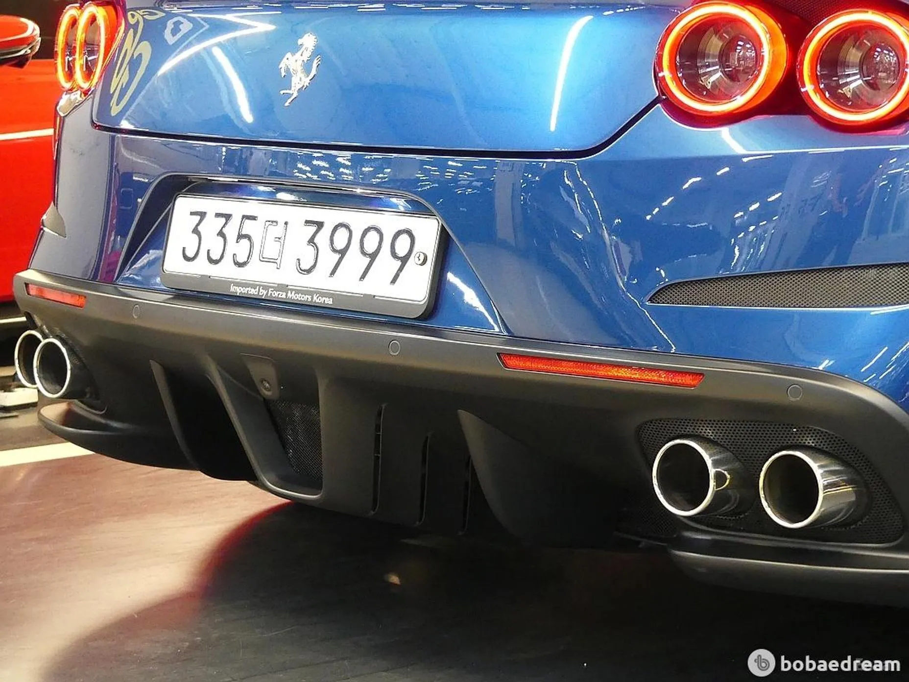 Ferrari GTC4 Rousseau превью 15