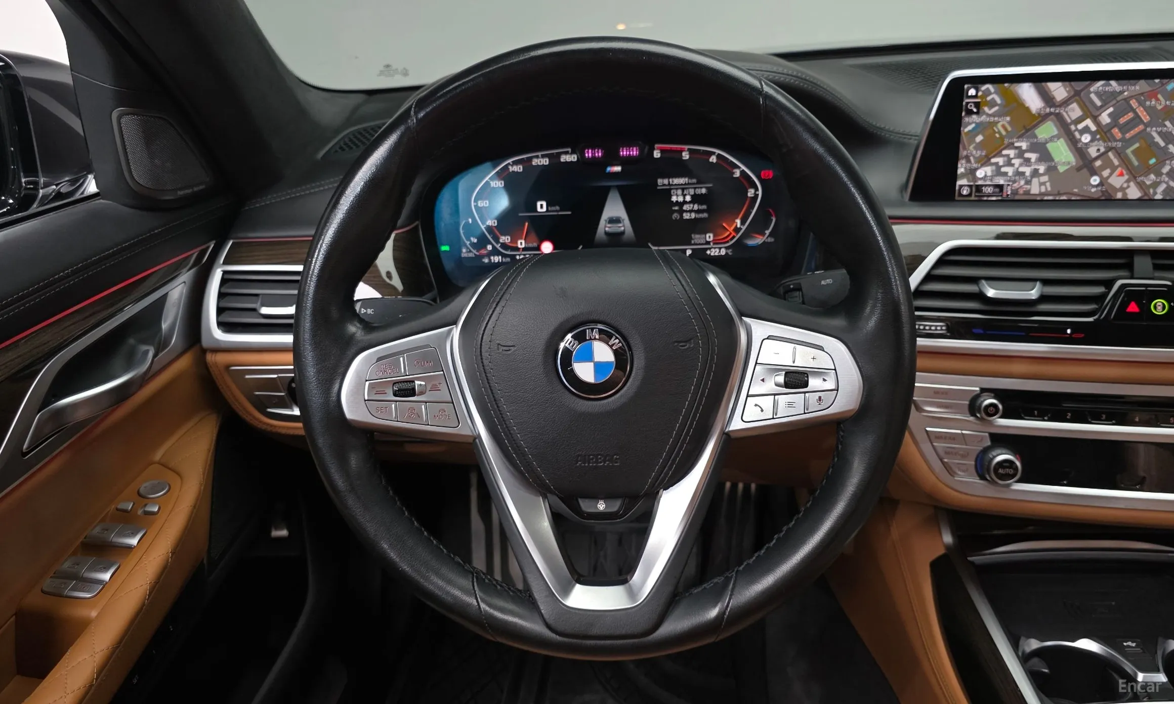 BMW 7 Series (G11) превью 13