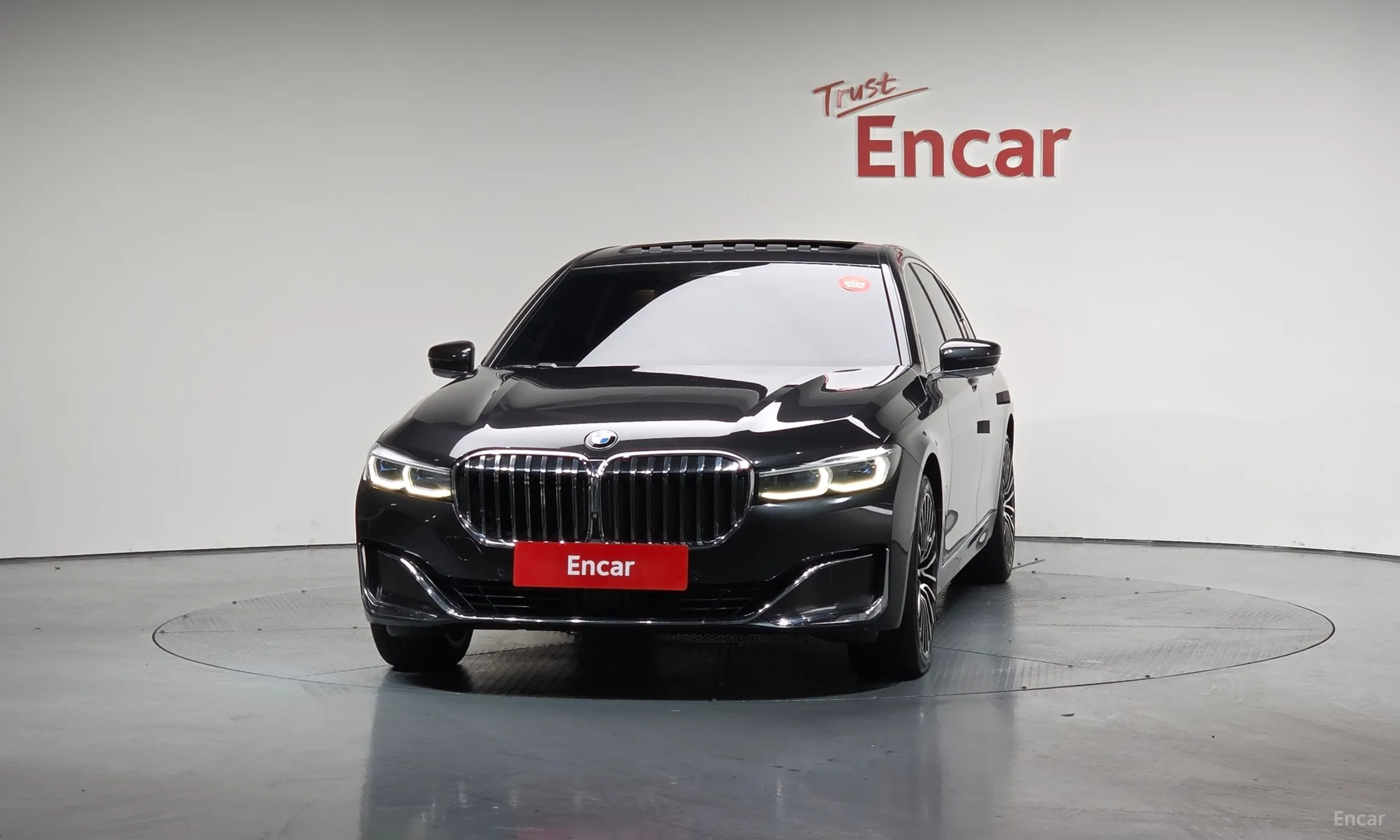 BMW 7 Series (G11) превью 3