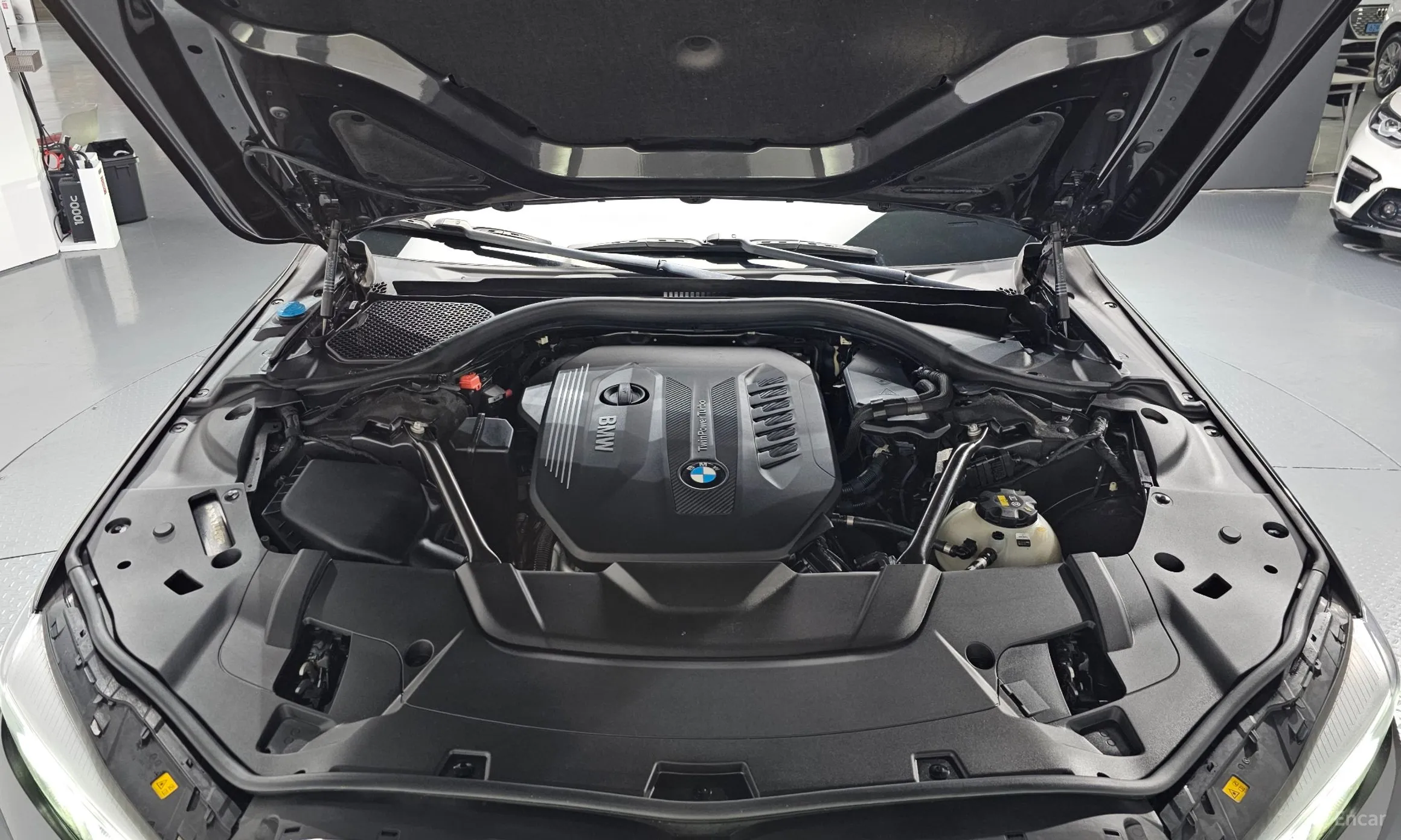 BMW 7 Series (G11) превью 6