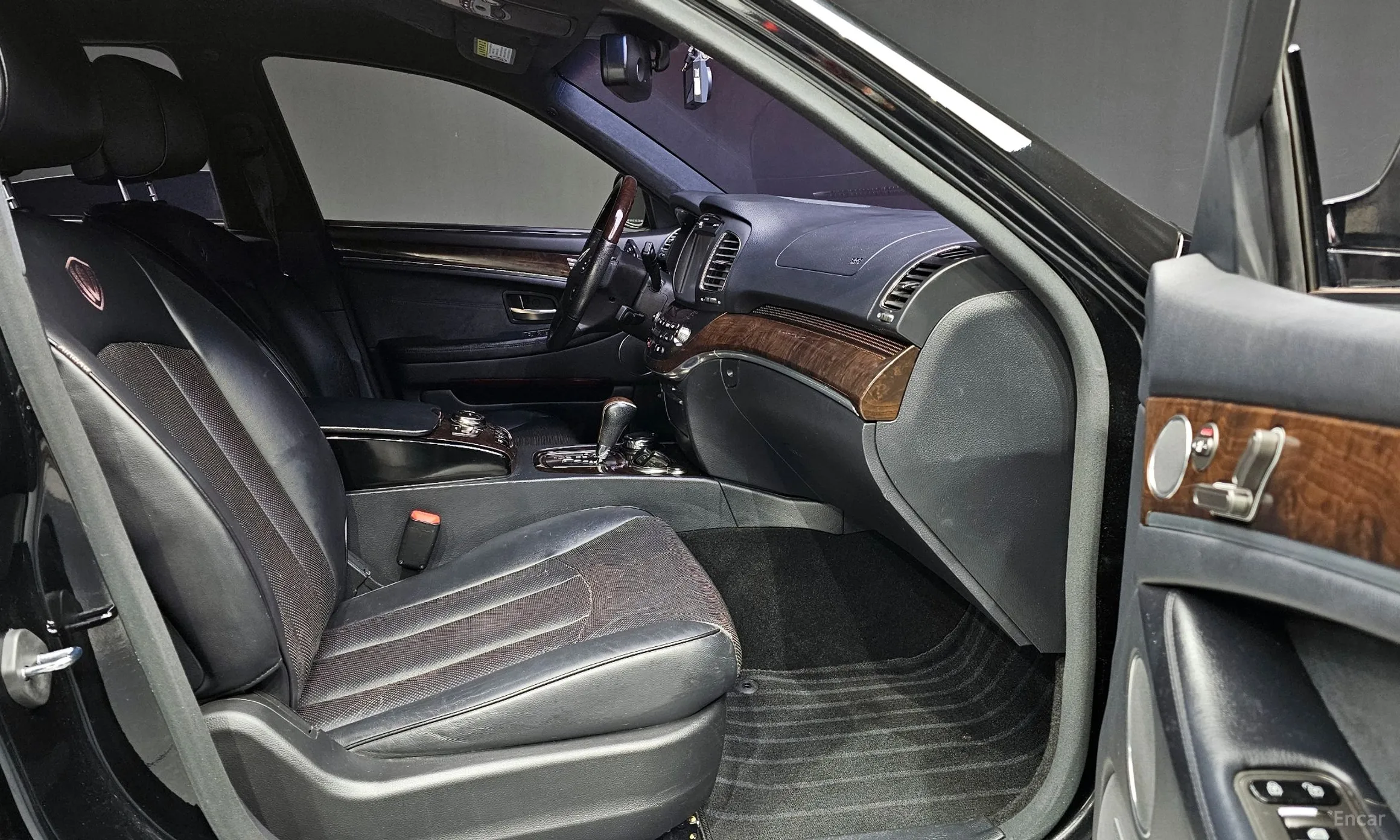 KG Mobility (SsangYong) Chairman W превью 10