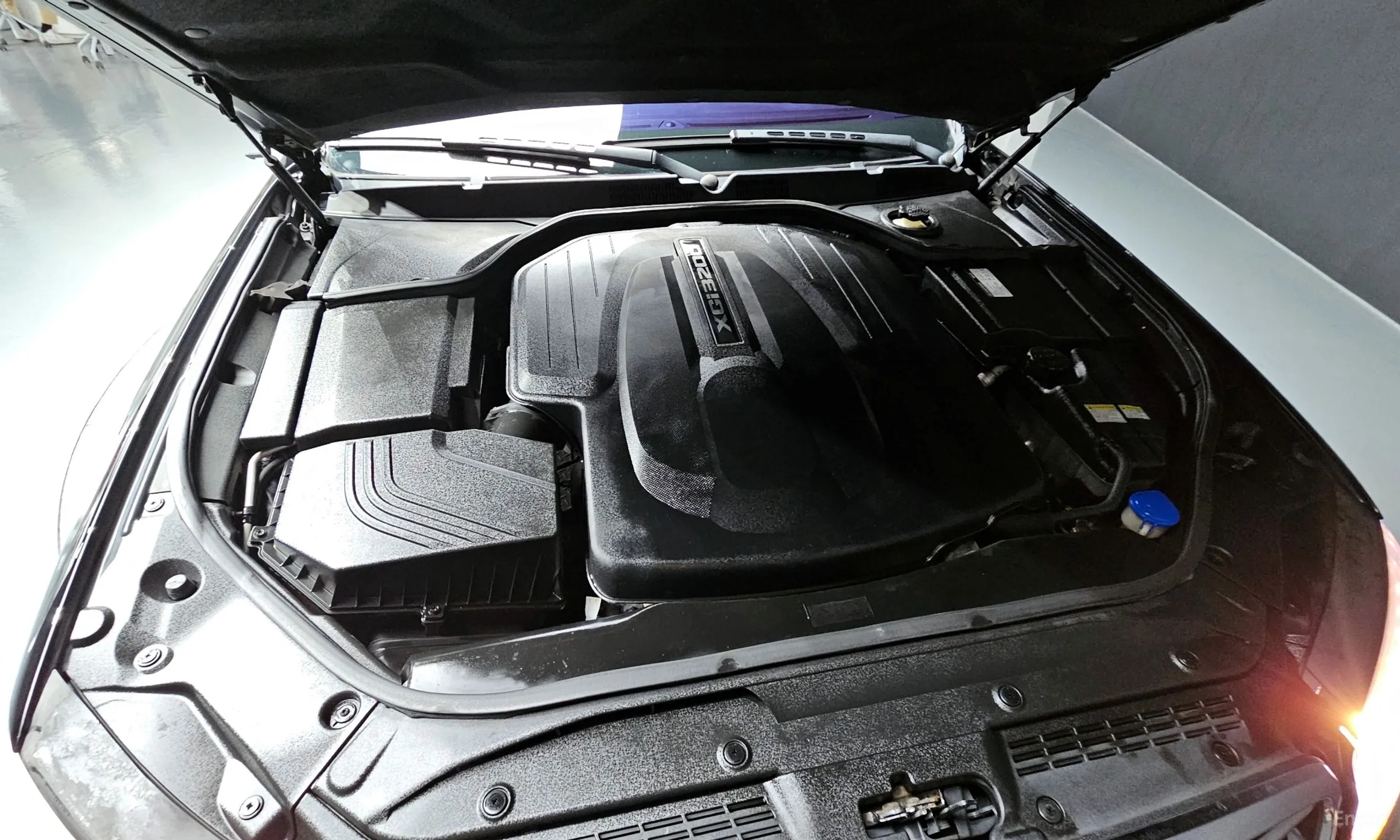 KG Mobility (SsangYong) Chairman W превью 6