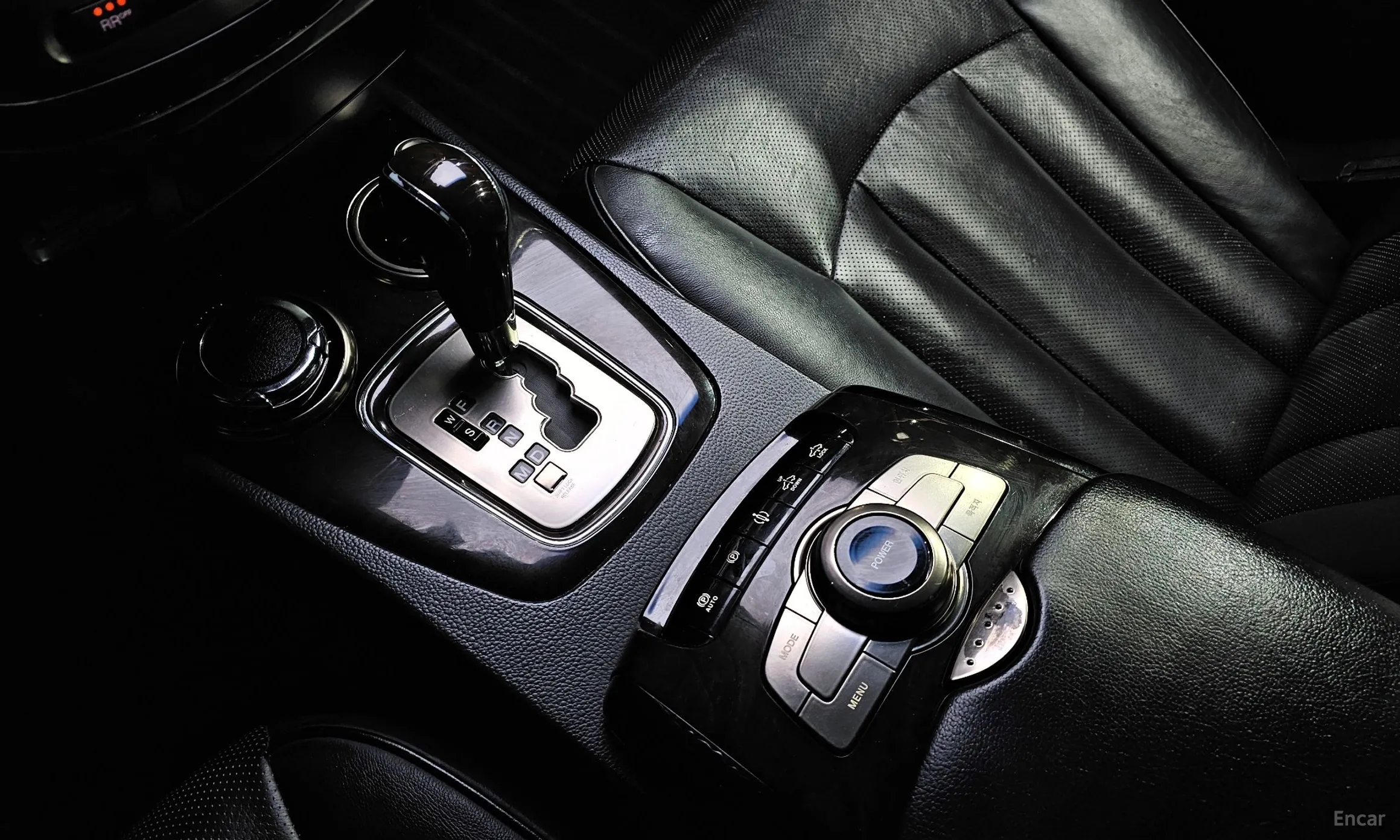 KG Mobility (SsangYong) Chairman W превью 9