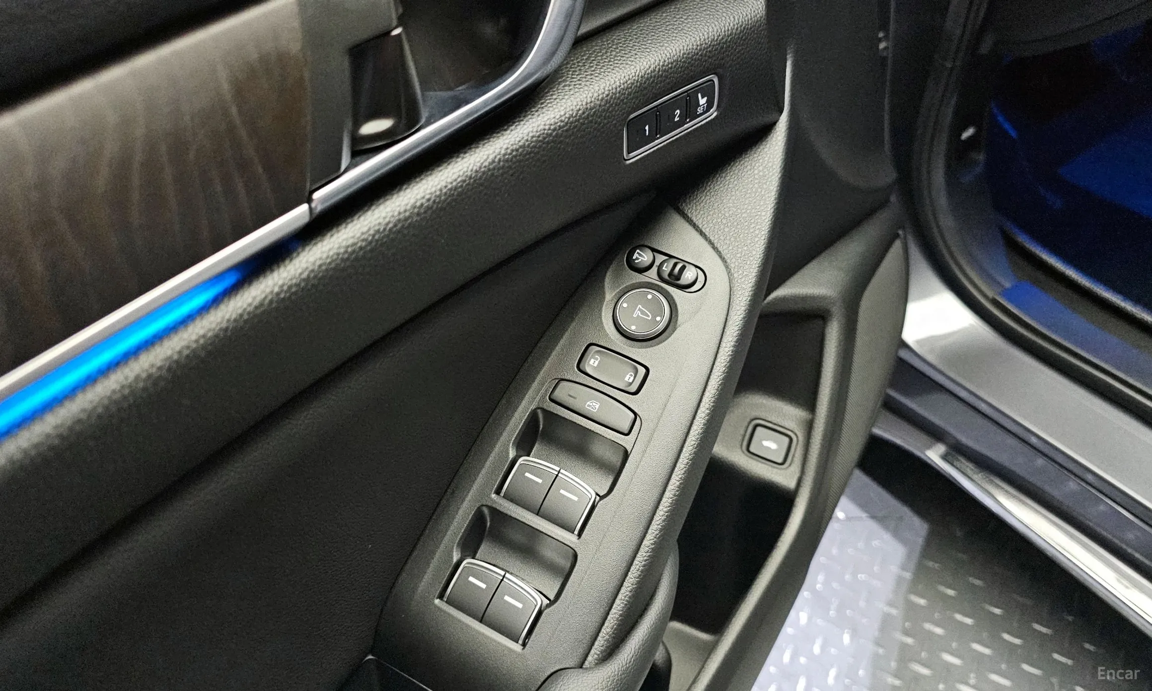 Honda Accord 10th Generation превью 14