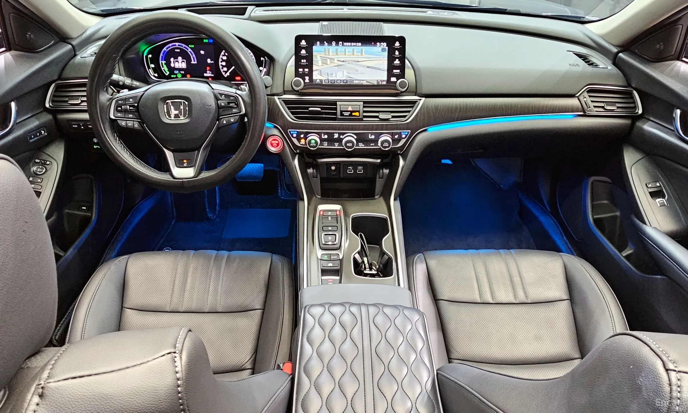 Honda Accord 10th Generation превью 7
