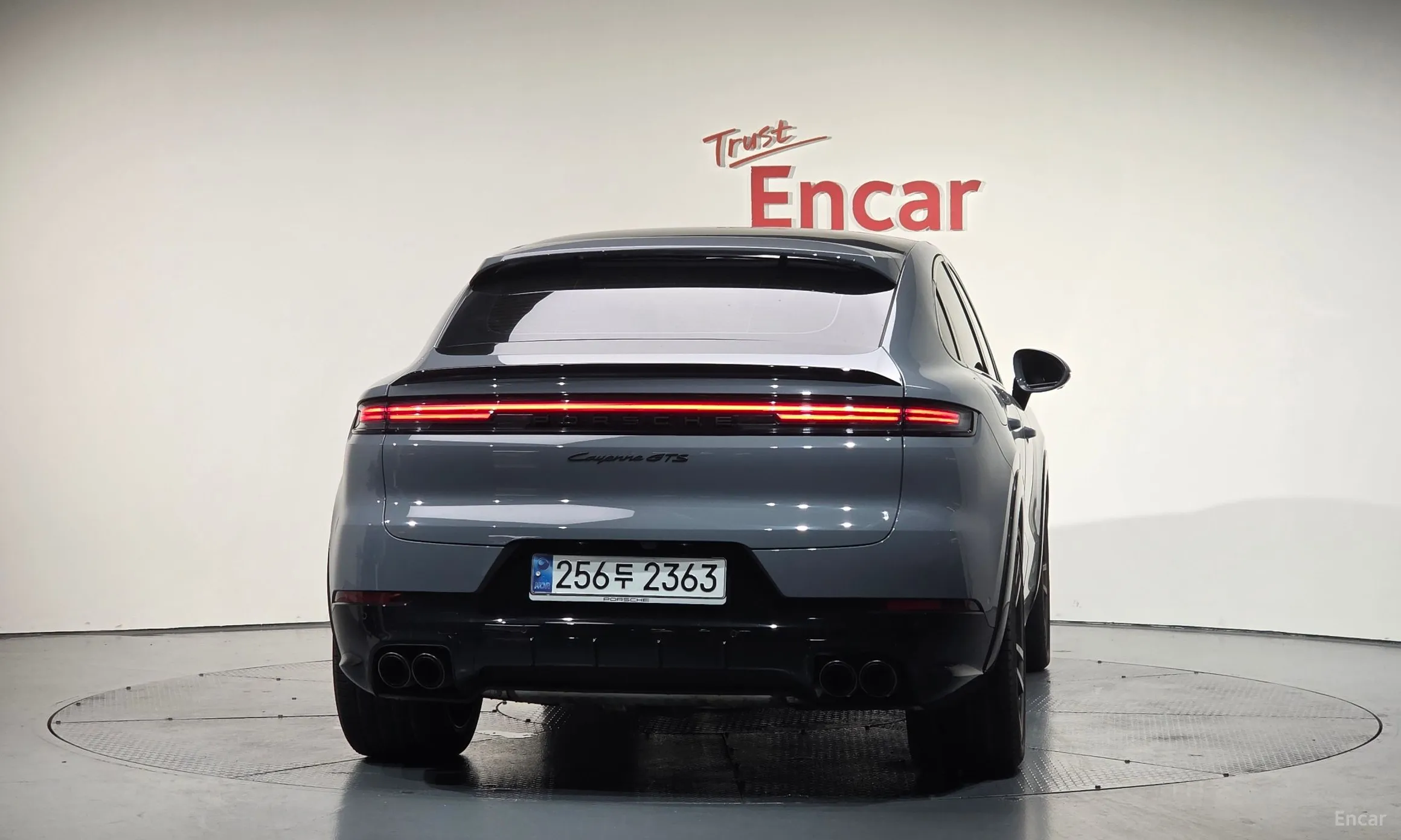 Porsche Cayenne (PO536) превью 4