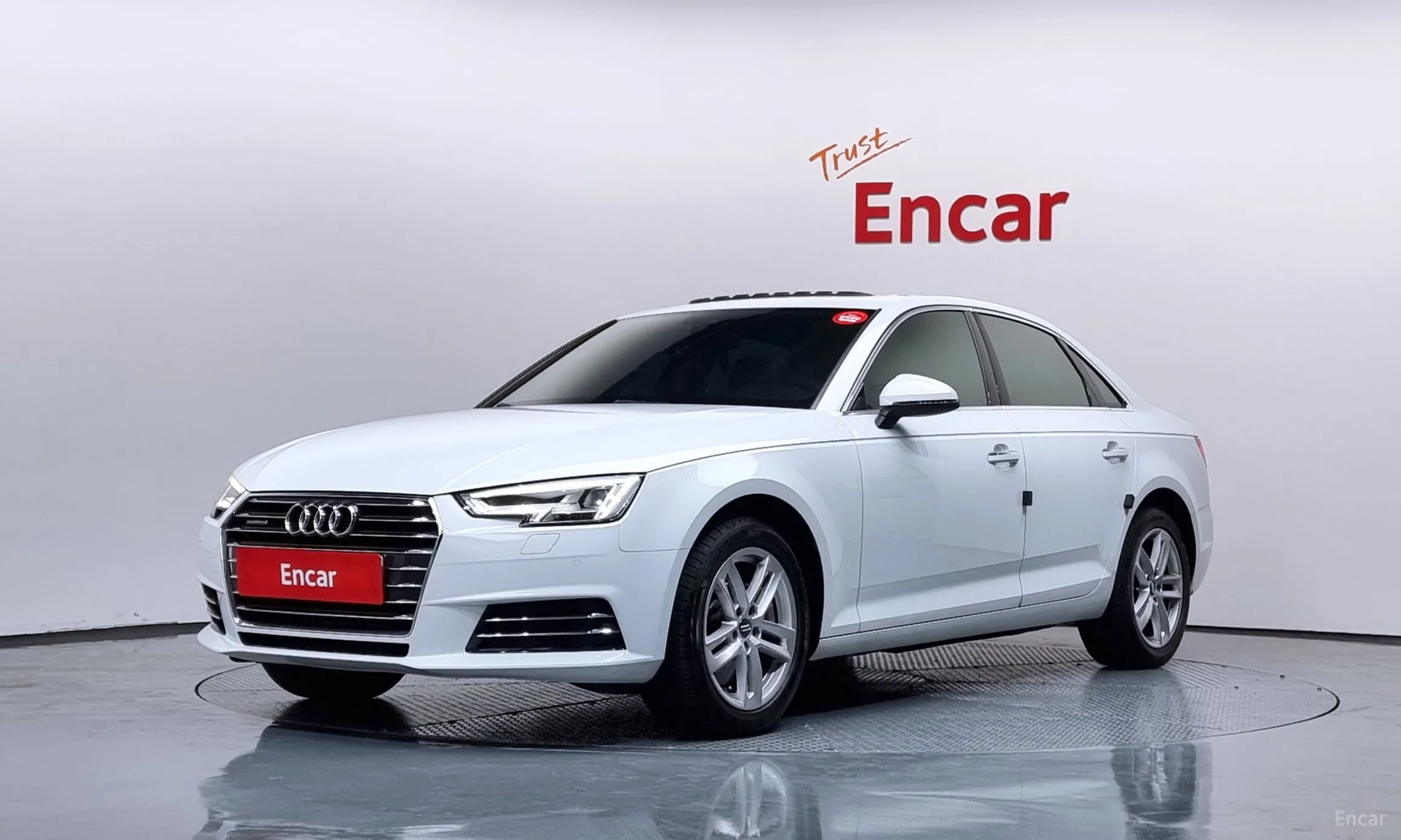 Audi A4 (B9)