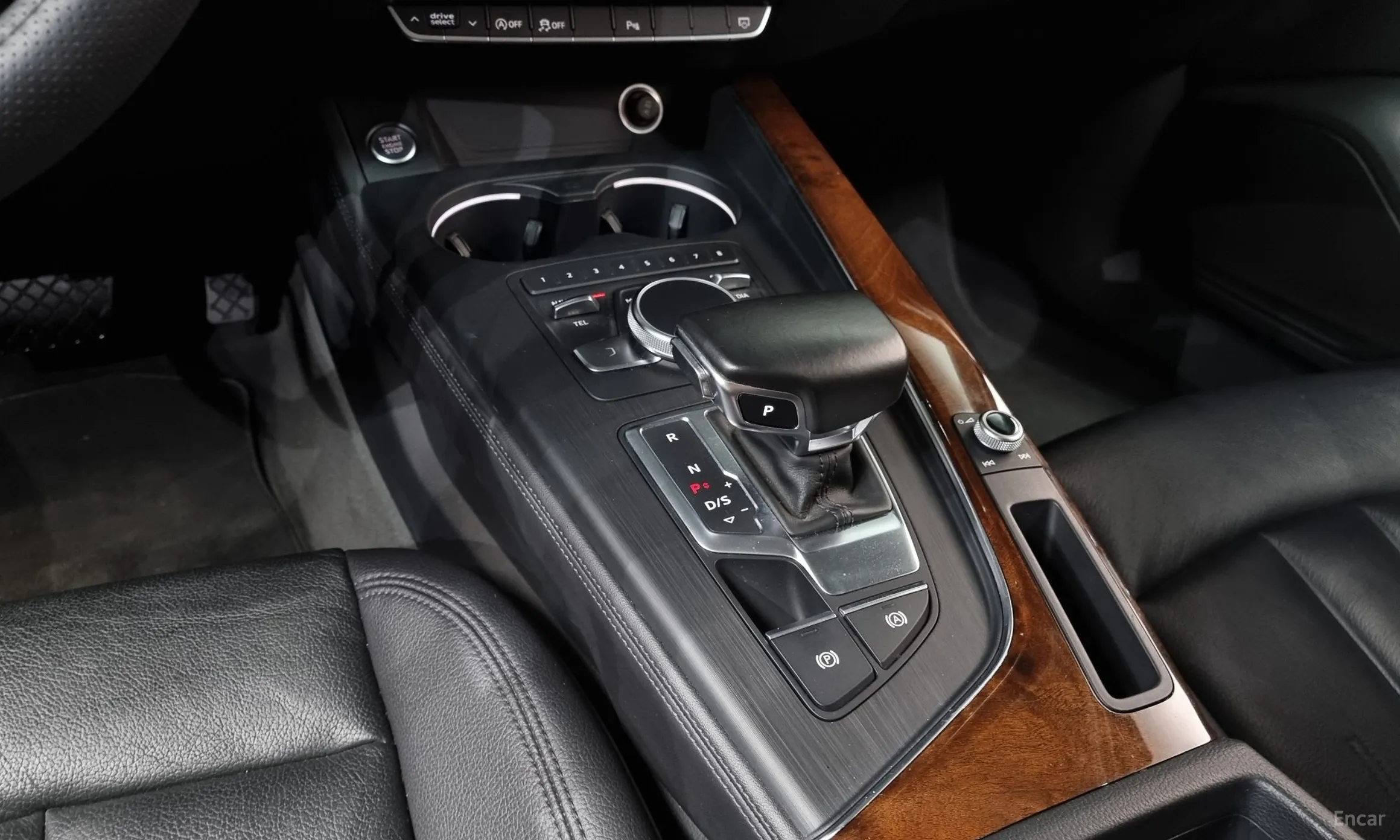 Audi A4 (B9) превью 9